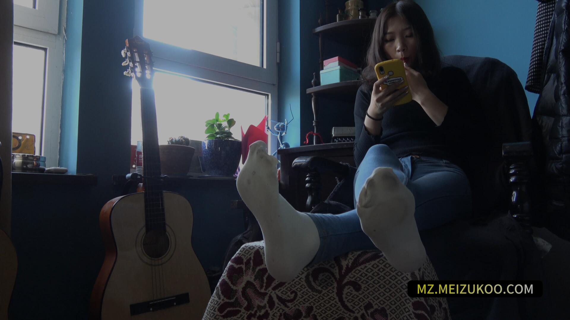 《[寄卖视频]-K&M-Jiahui牛仔裤棉袜裸足》作品图