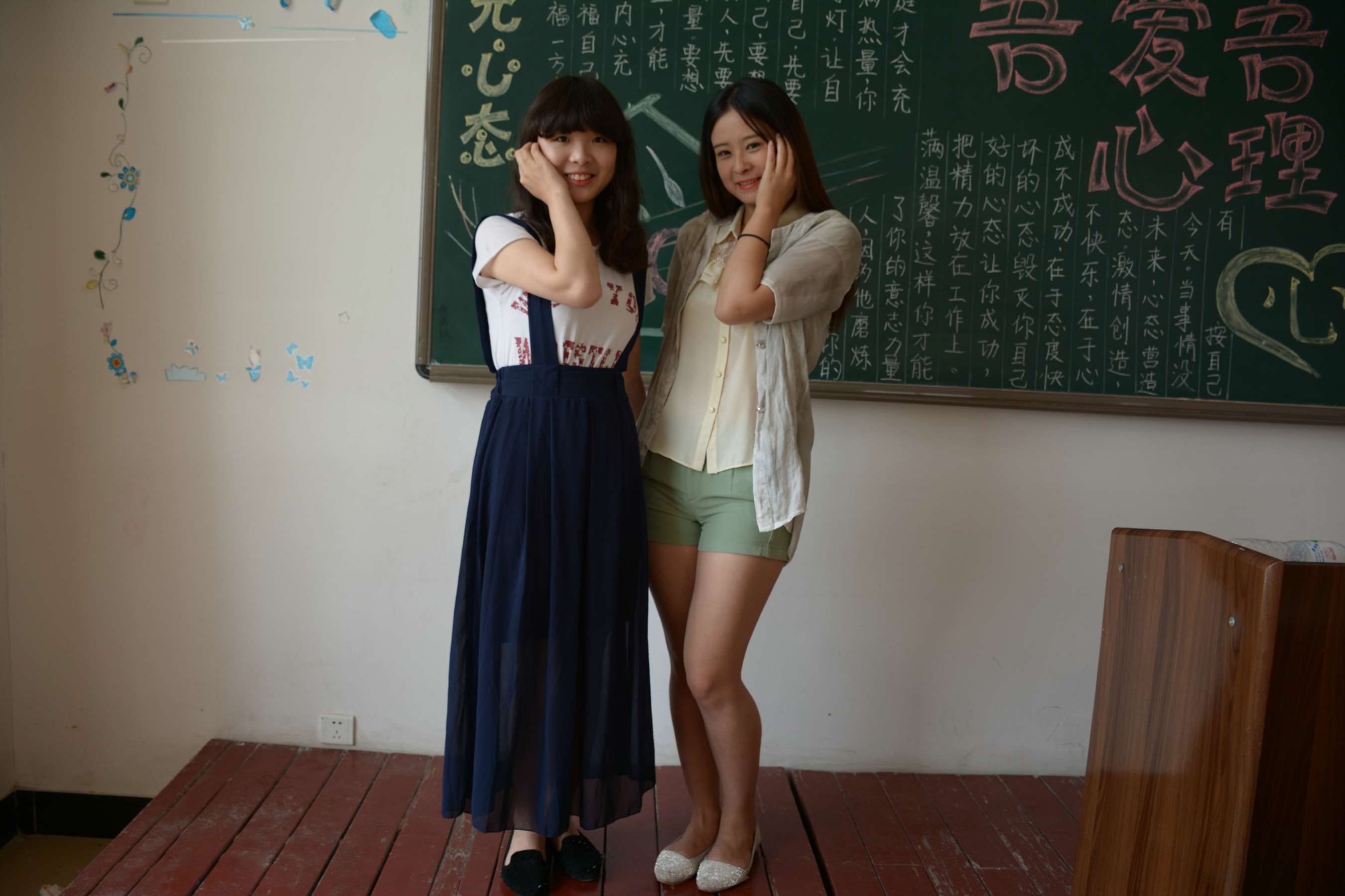 《果茜教室合拍》作品图