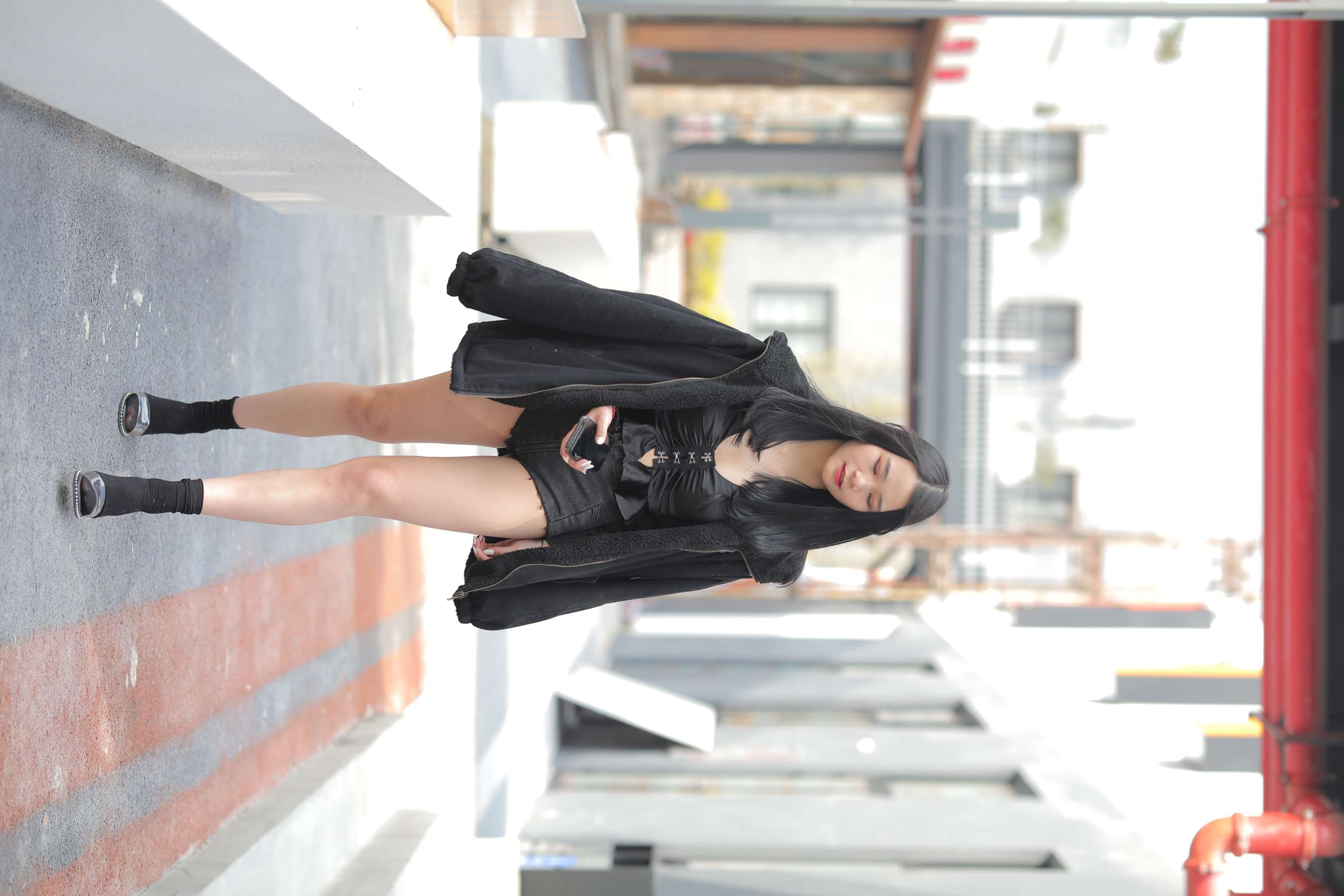 《创意园隔壁公司小妹》作品图