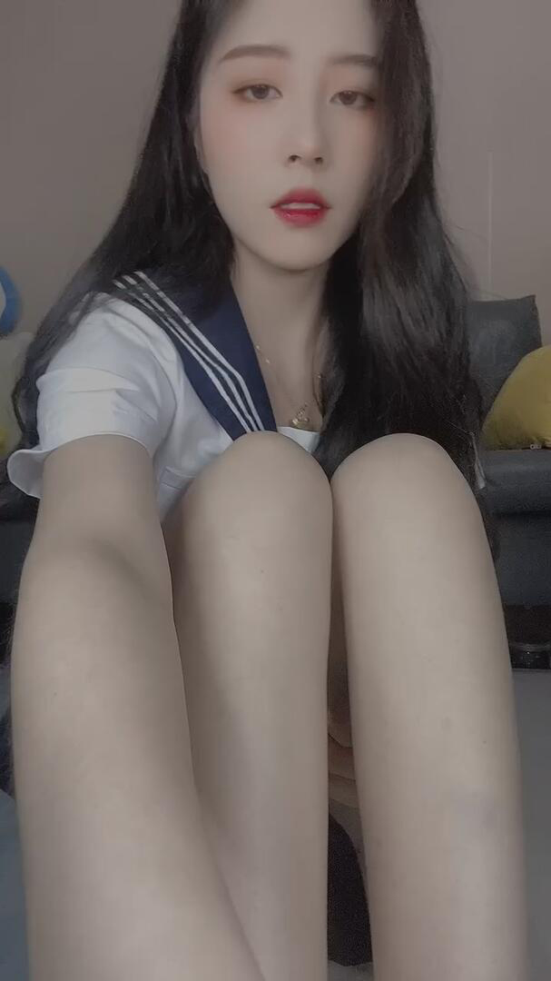 《[视频]直播女神@沐儿JK制服》作品图