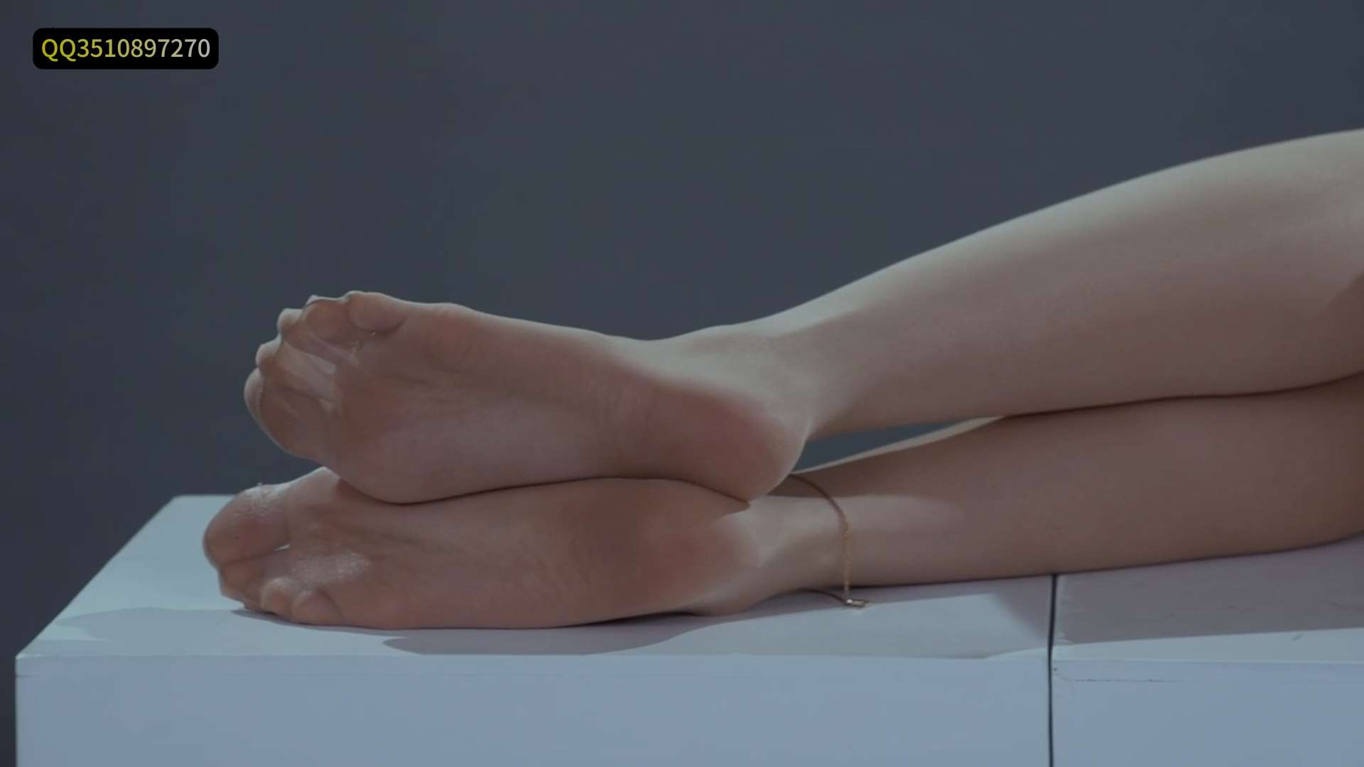 《[视频]肉丝小热裤-兔子》作品图