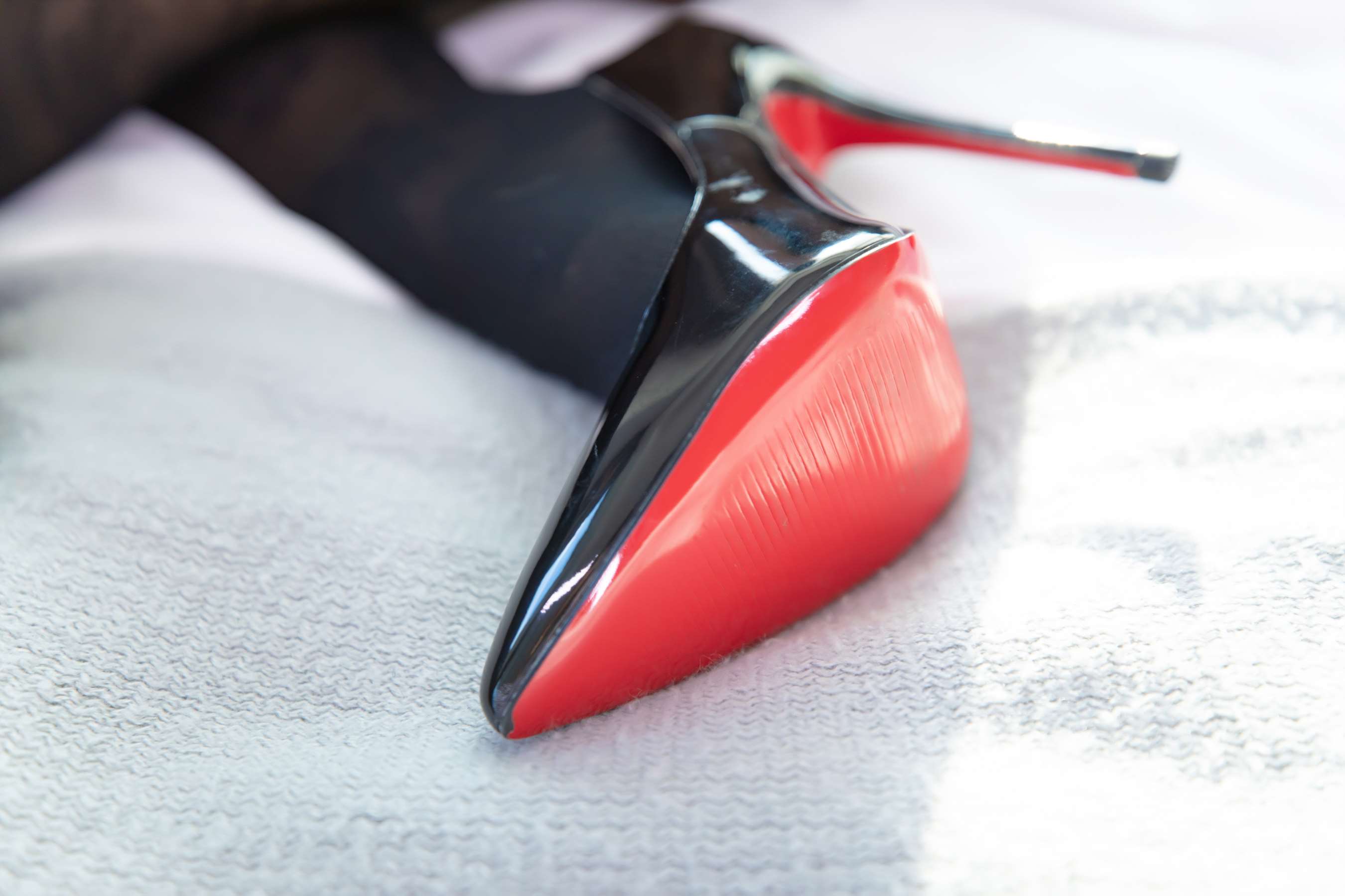 《空中邂逅》作品图