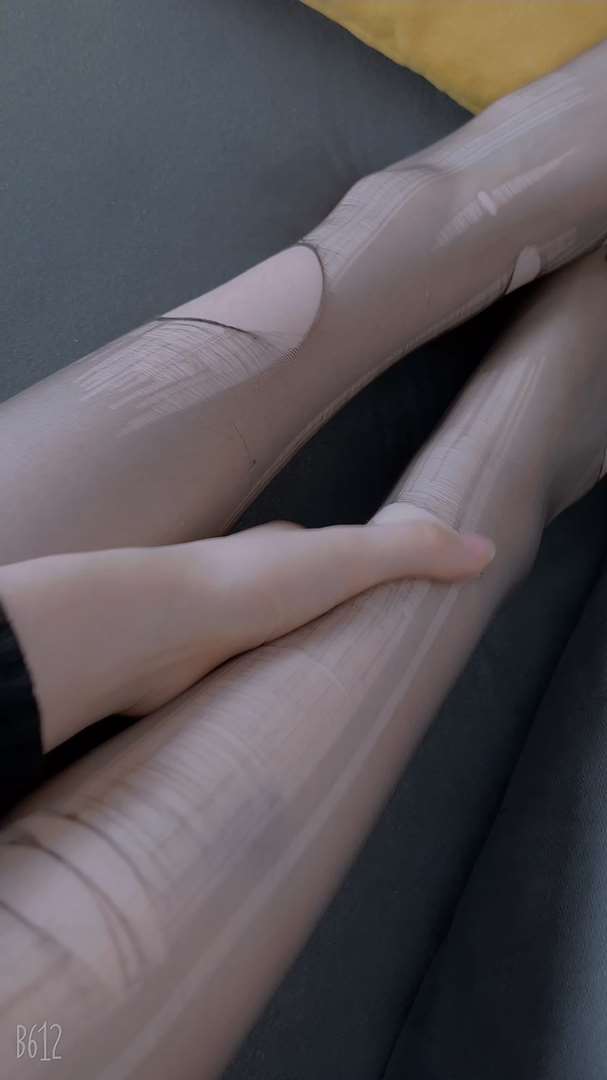 《[视频]直播女神@沐儿扯丝》作品图