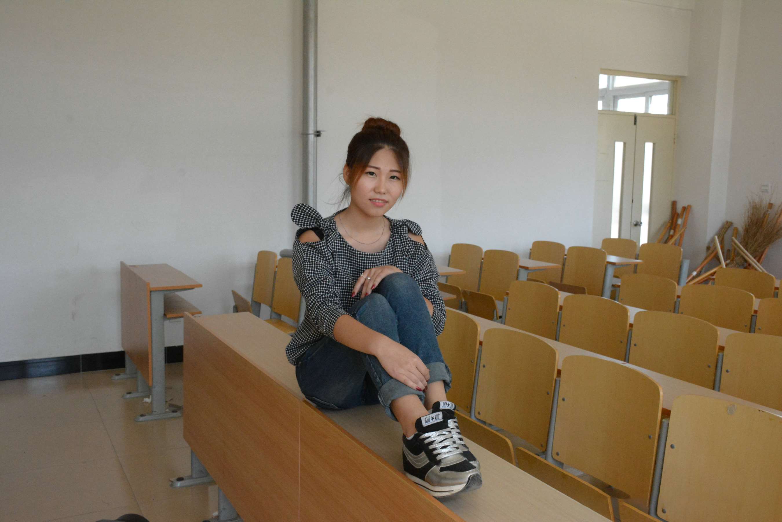 《思思棉袜の嫩足》作品图