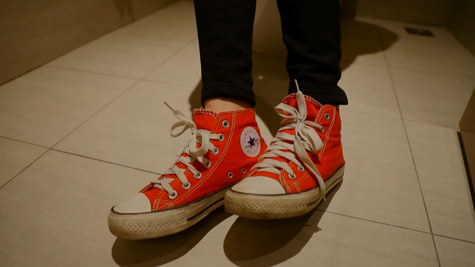 《[视频]少女高帮帆布鞋》作品图