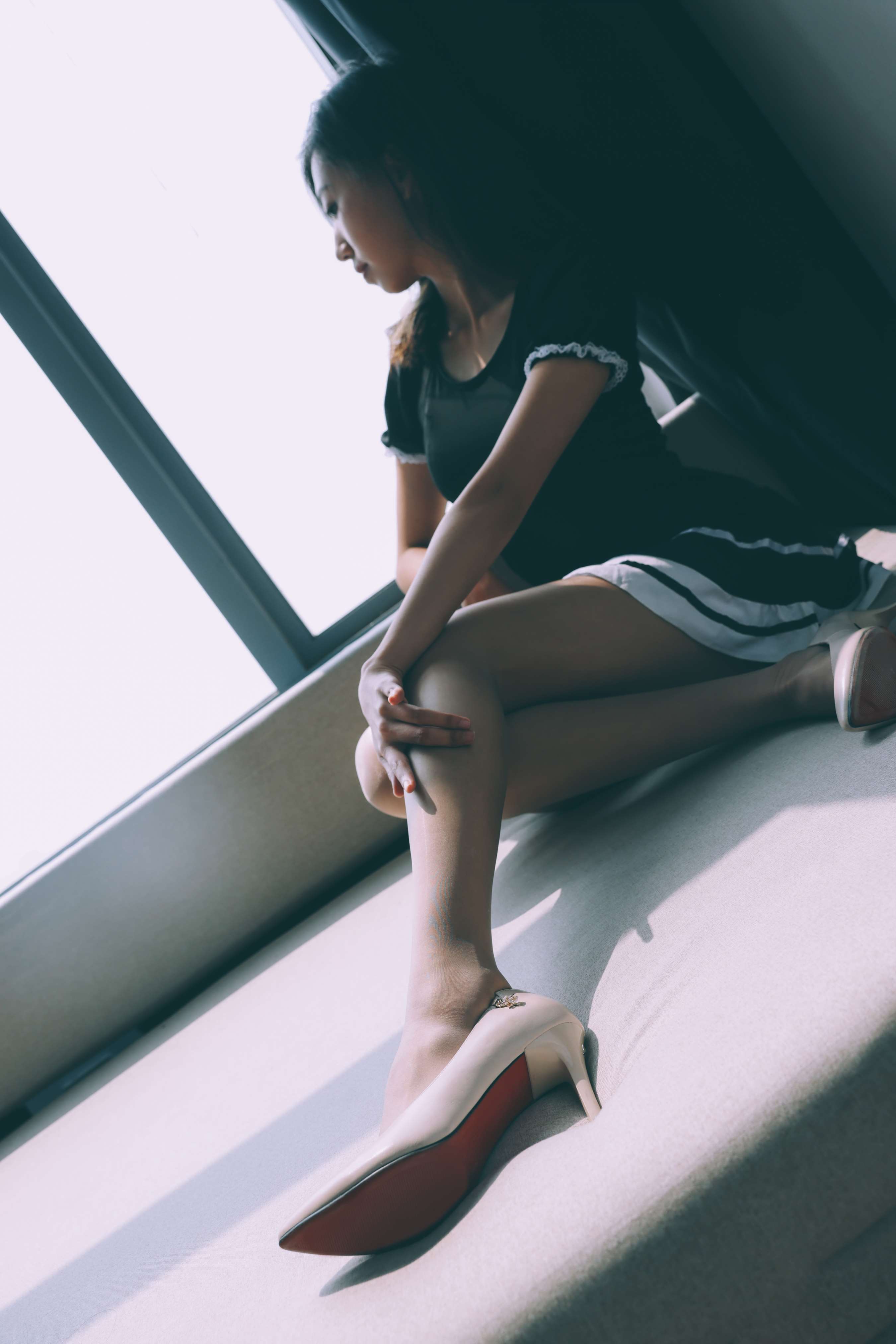 《艾莎高跟の丝足》作品图