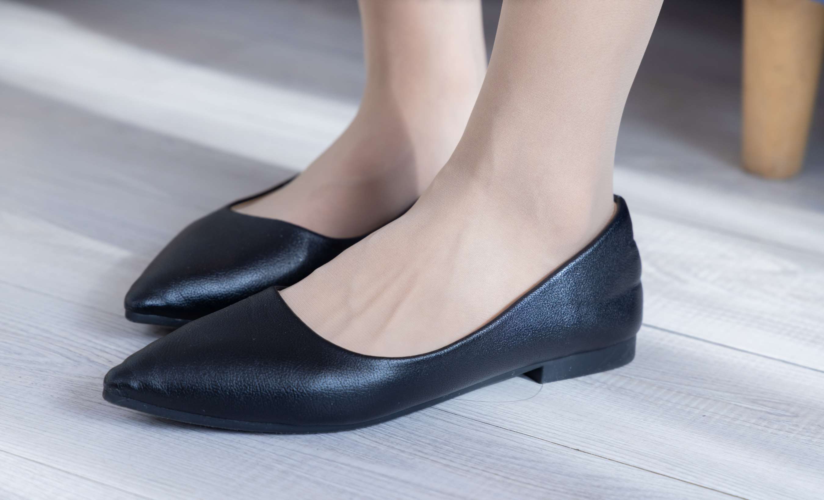 《奶油-平底鞋肉丝の老头乐挠脚心》作品图