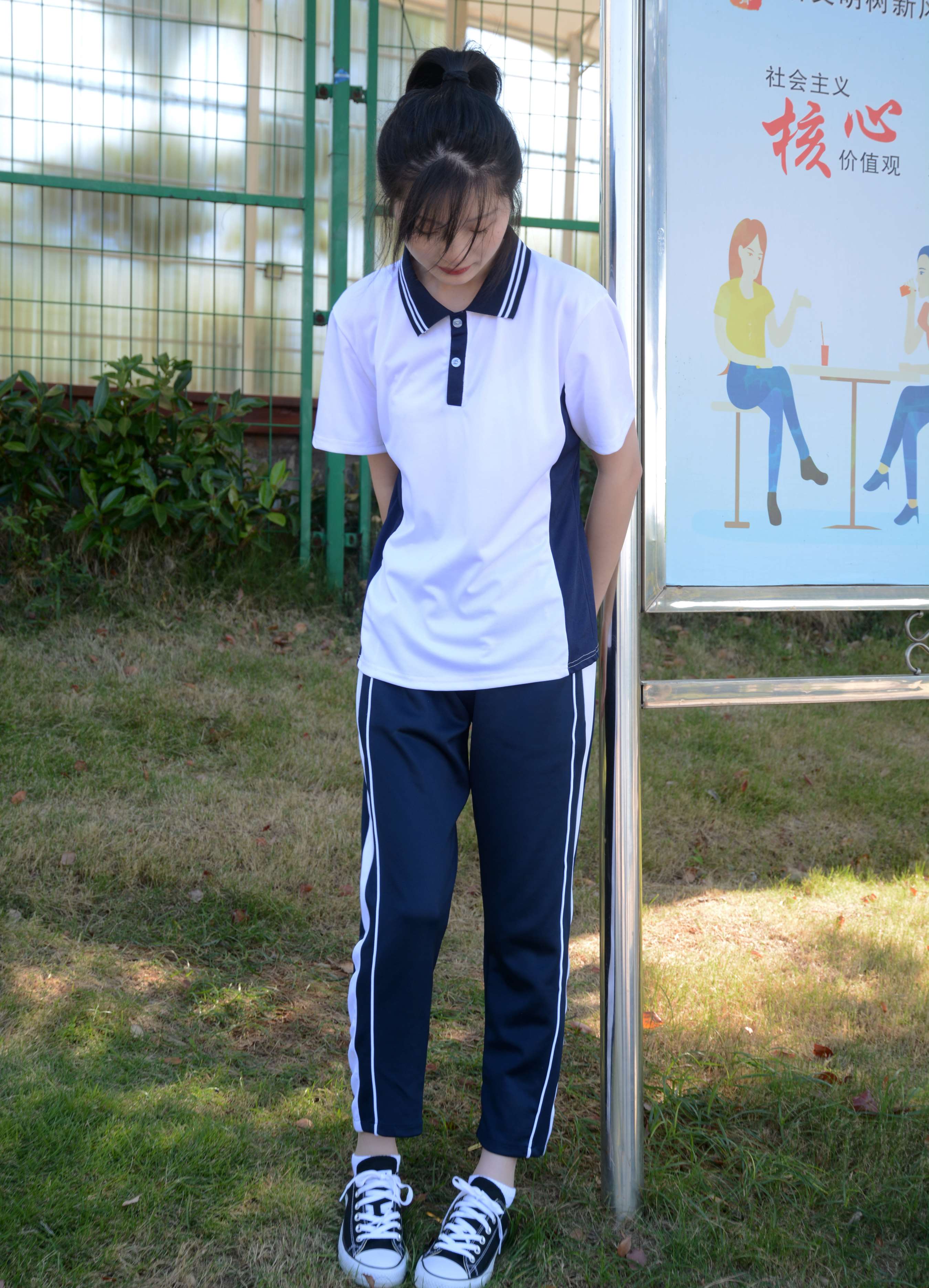 《安妮 秋冬校服》作品图