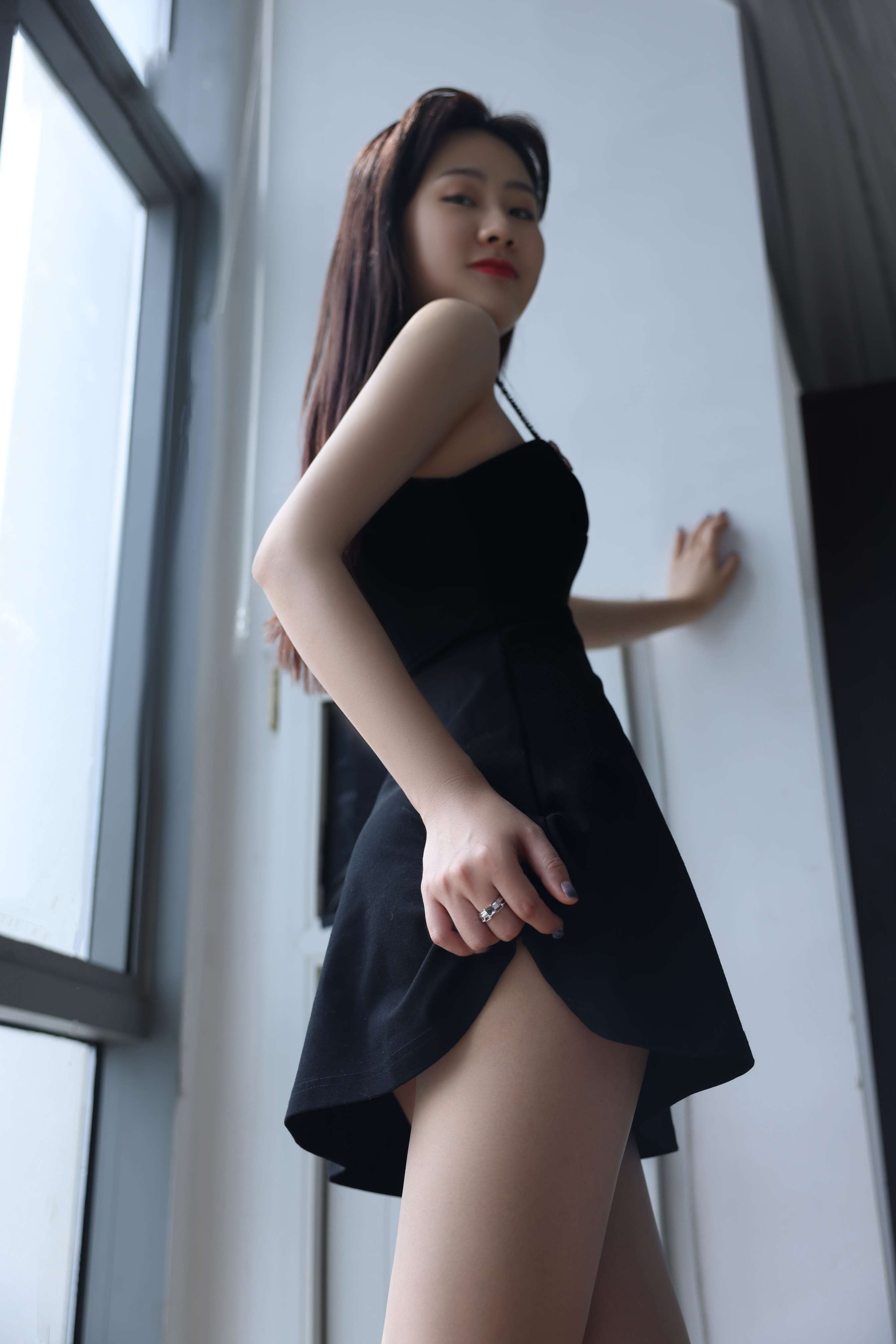 《沫沫吊带の丝足》作品图