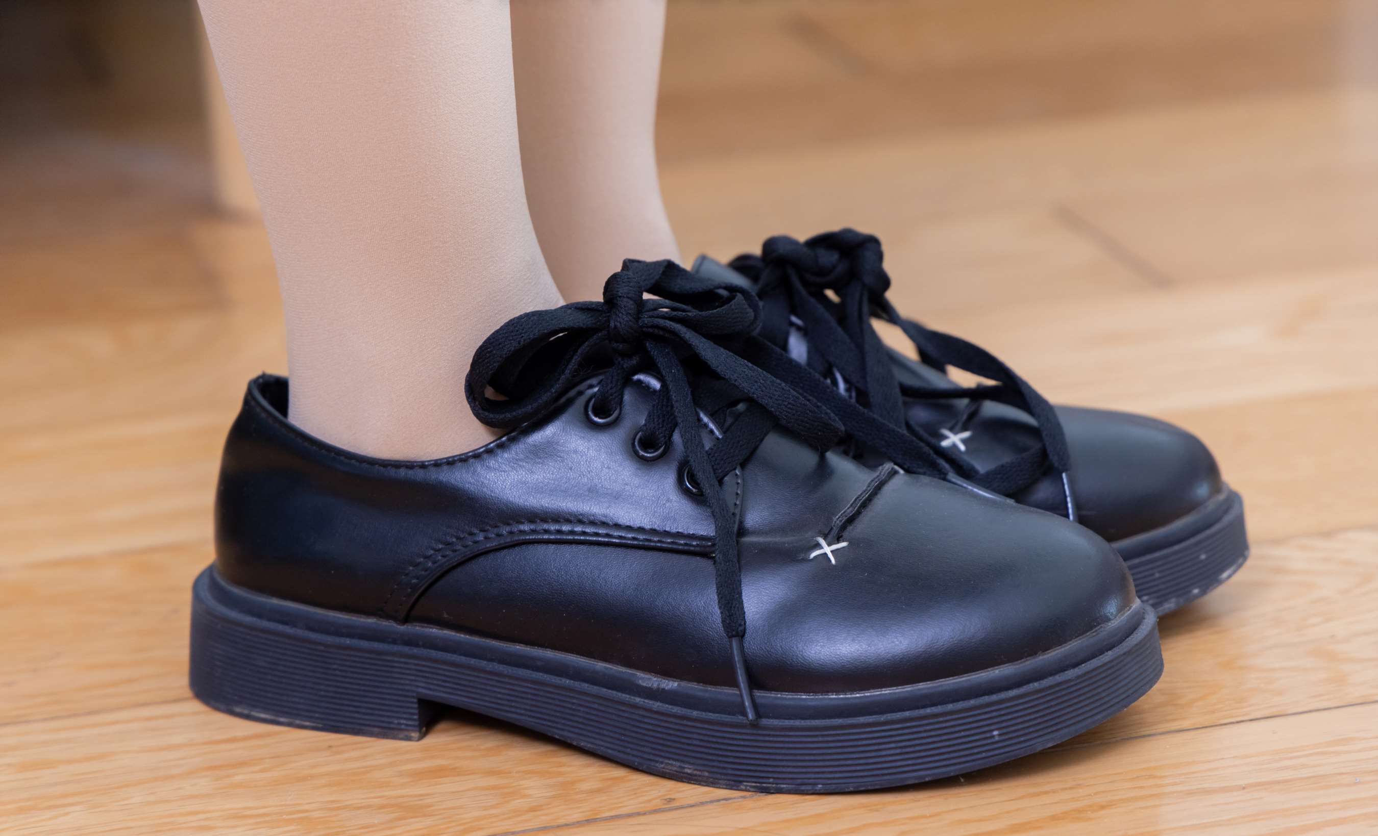 《甜甜圈-ol制服の丝足》作品图