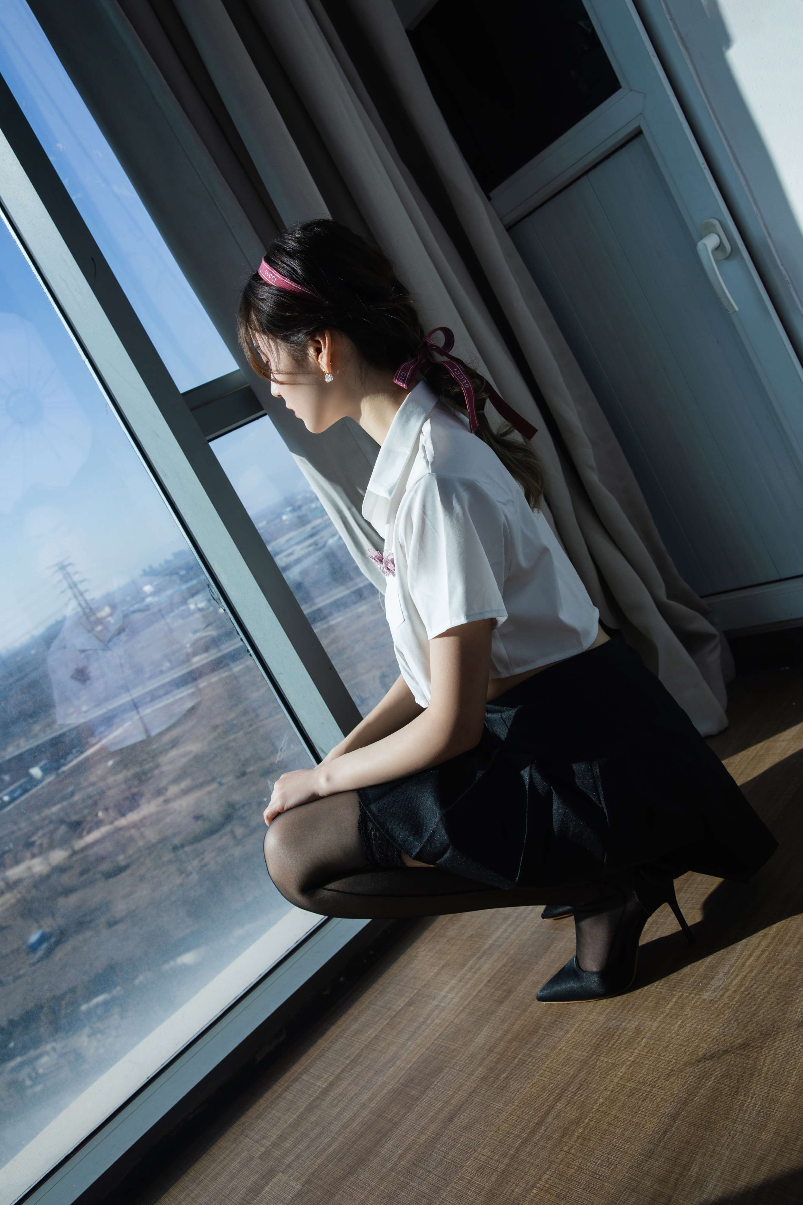 《帕丽高跟の黑丝》作品图