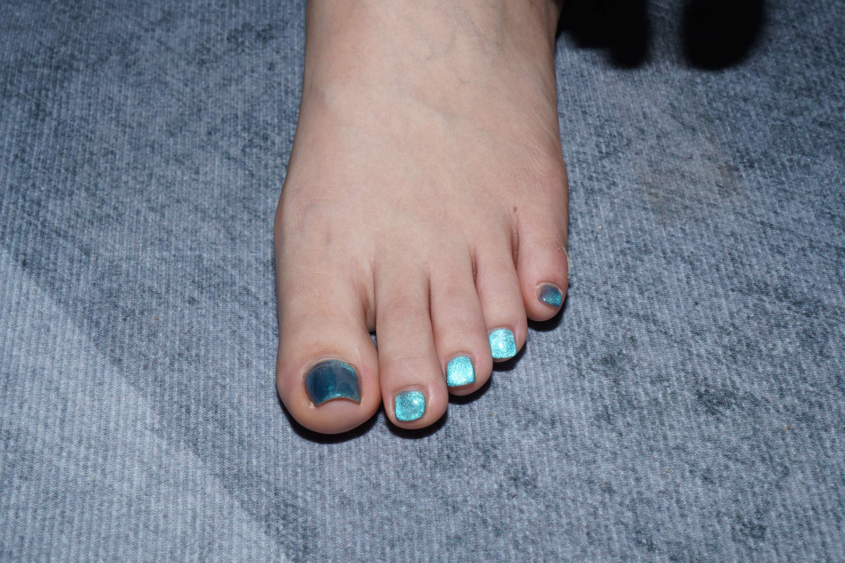 《伶伶性感的足球宝贝装》作品图