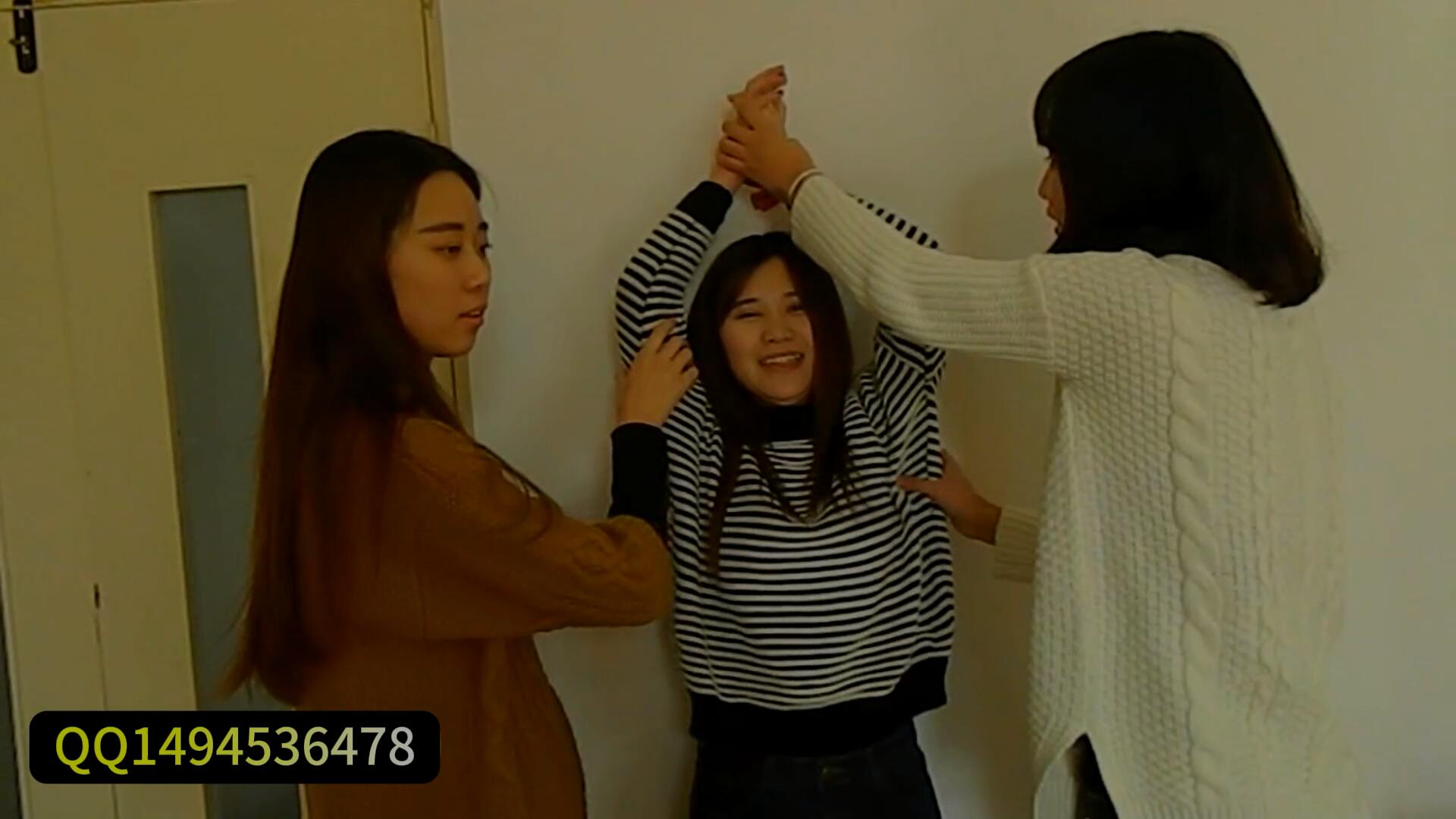 《[视频]挠萌萌脚丫》作品图