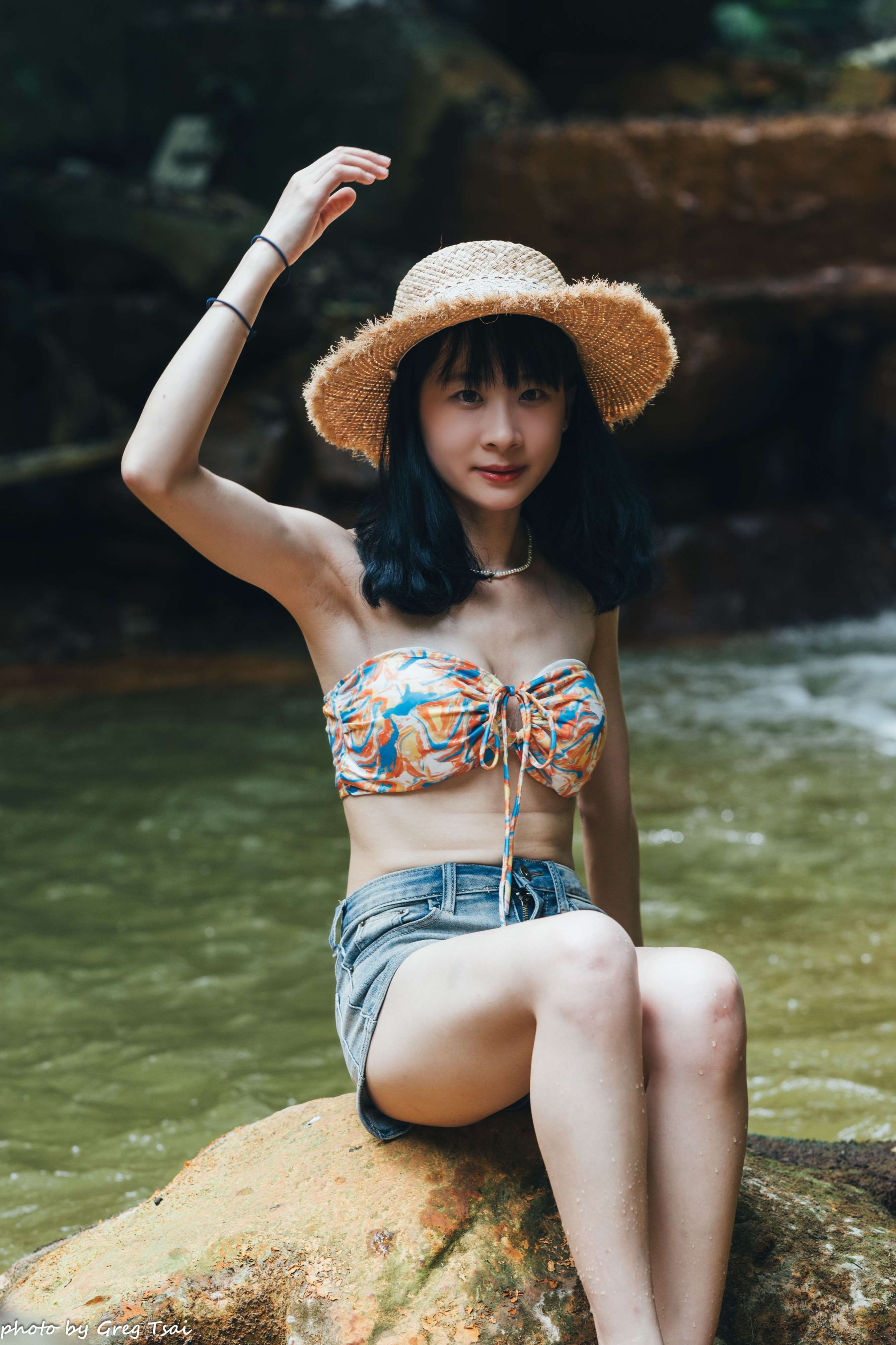 《鲁鲁 - 野溪》作品图