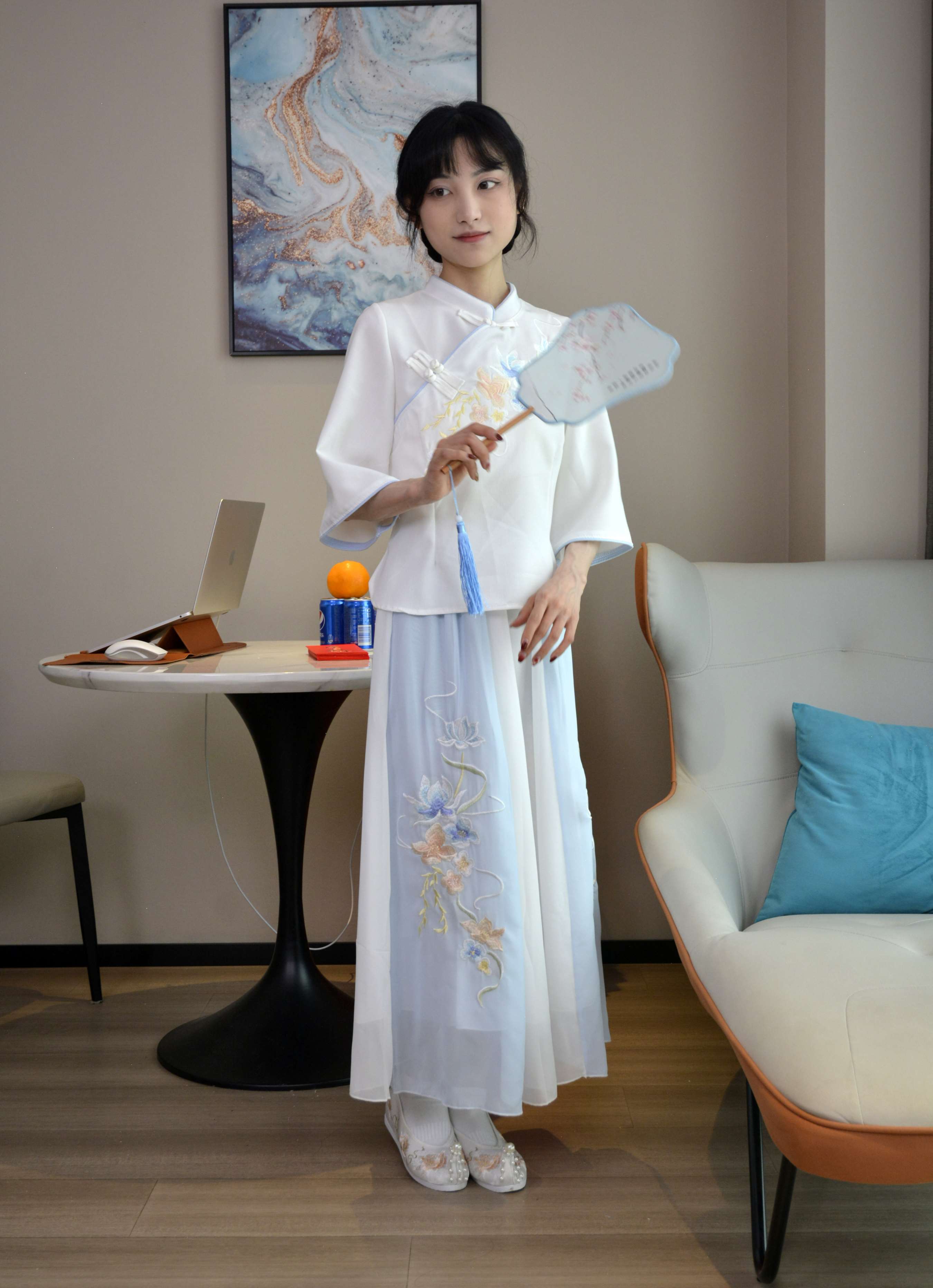 《柒柒 古往今来》作品图