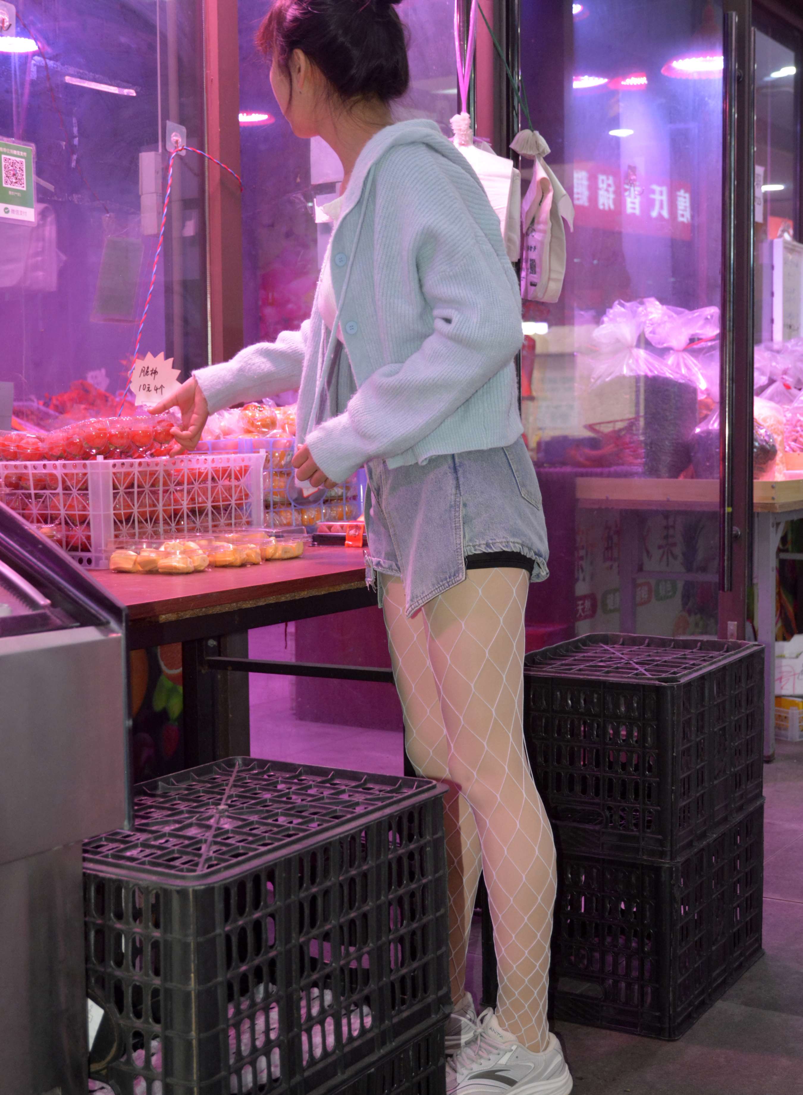 《点点-漏网之鱼》作品图