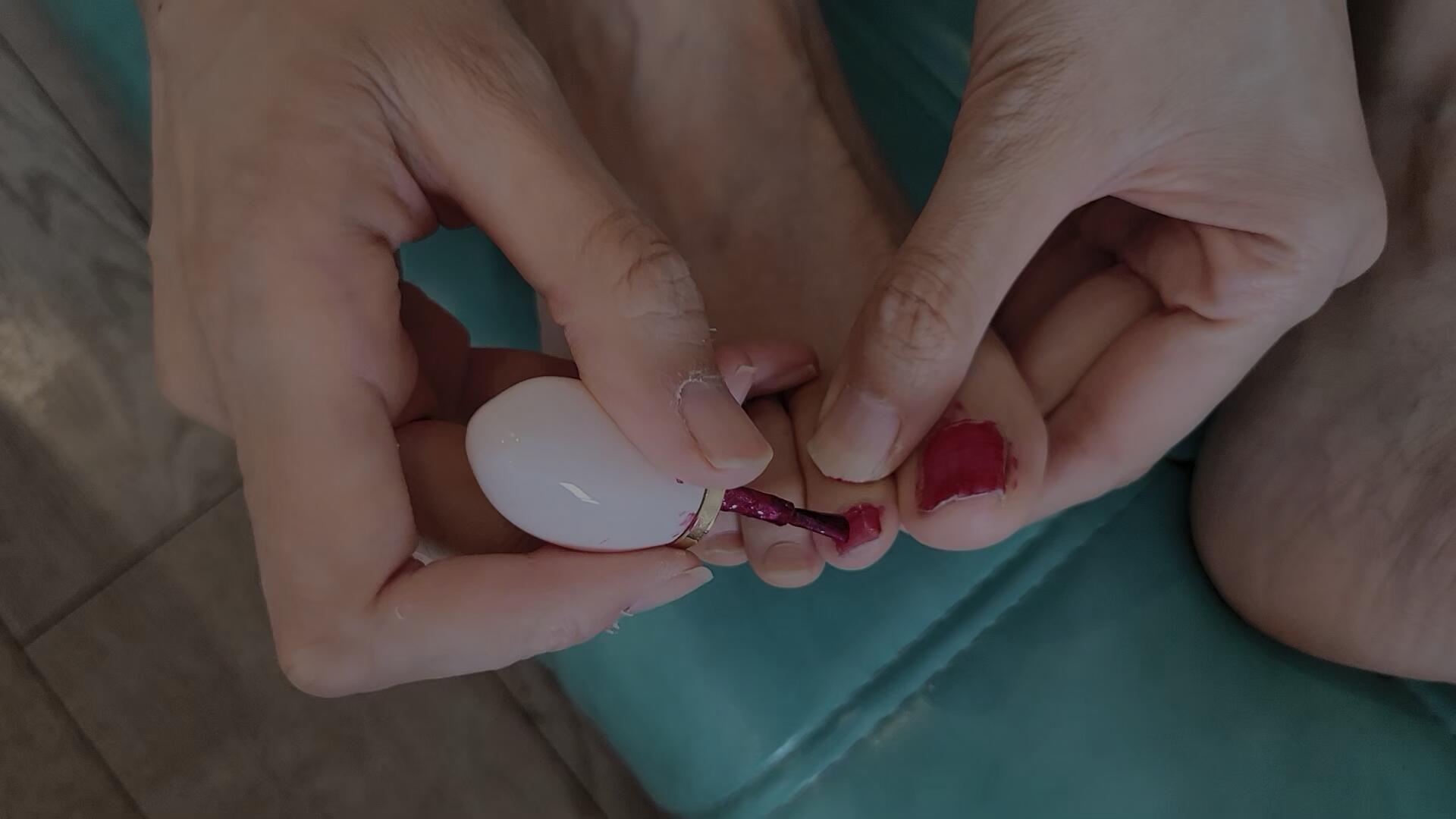 《[视频]净身高190山东美女，43码大脚》作品图