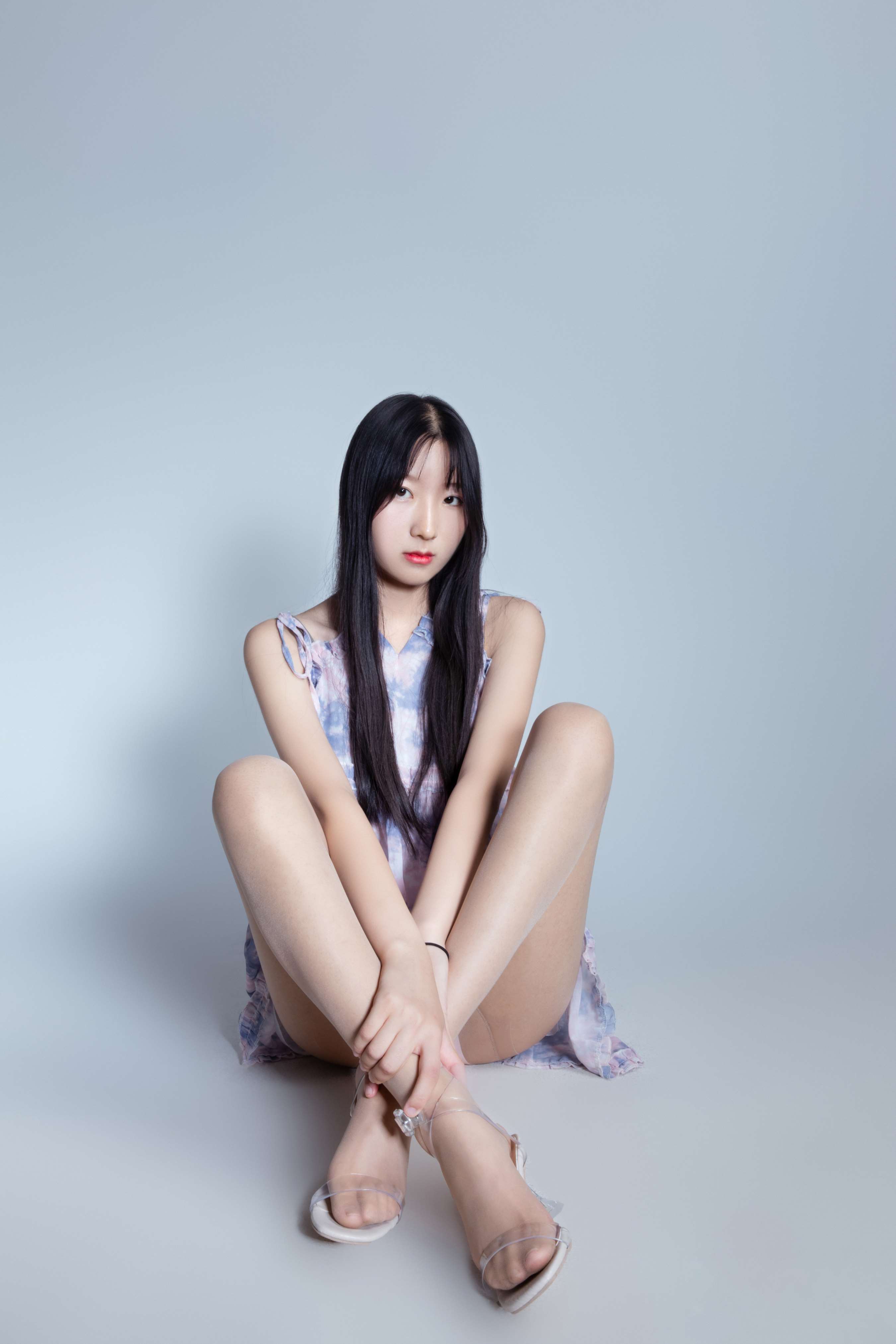 《小颜高跟の丝足》作品图