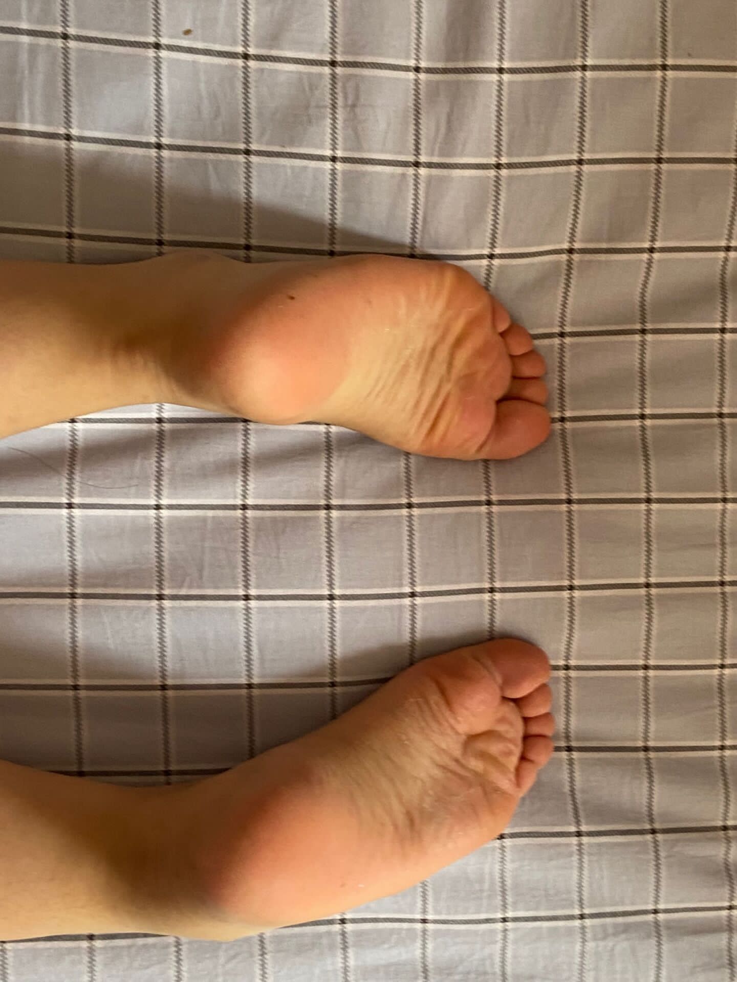 《大学生脚模面试-第七套》作品图