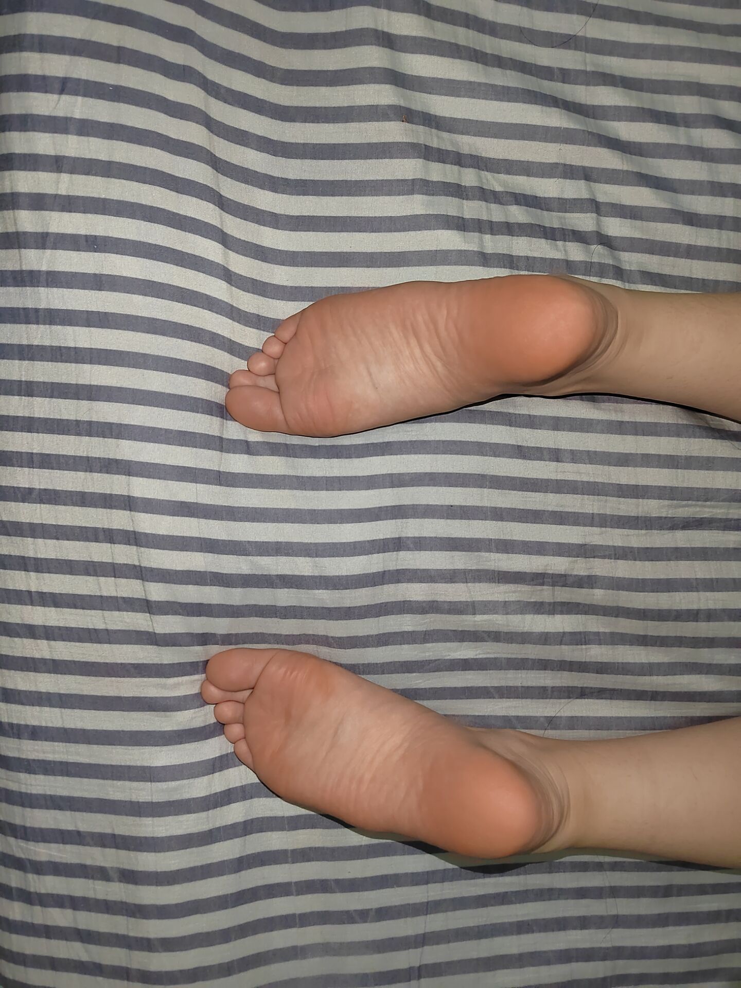 《大学生脚模面试-第十套》作品图