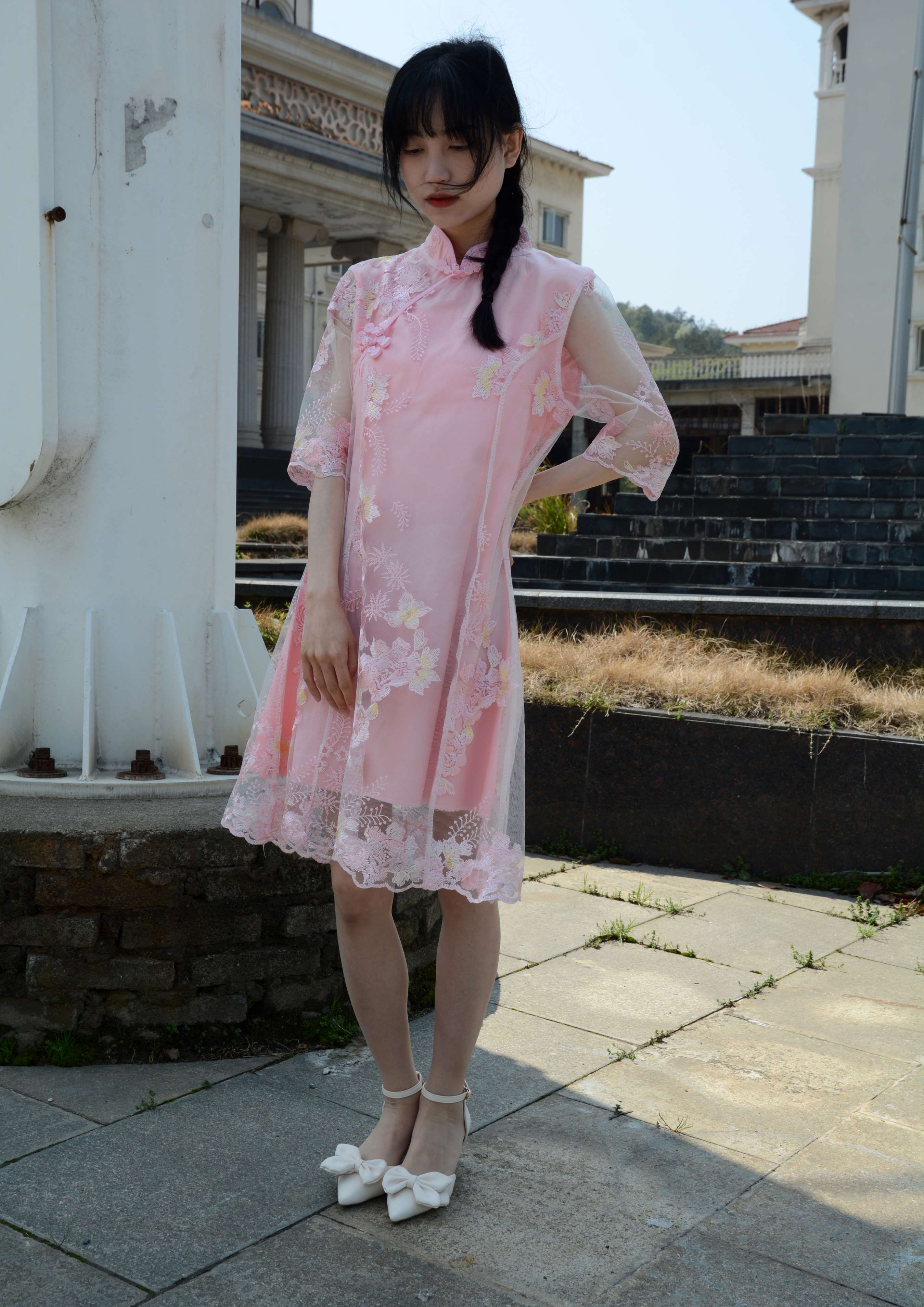 《柒柒 旗袍废墟》作品图