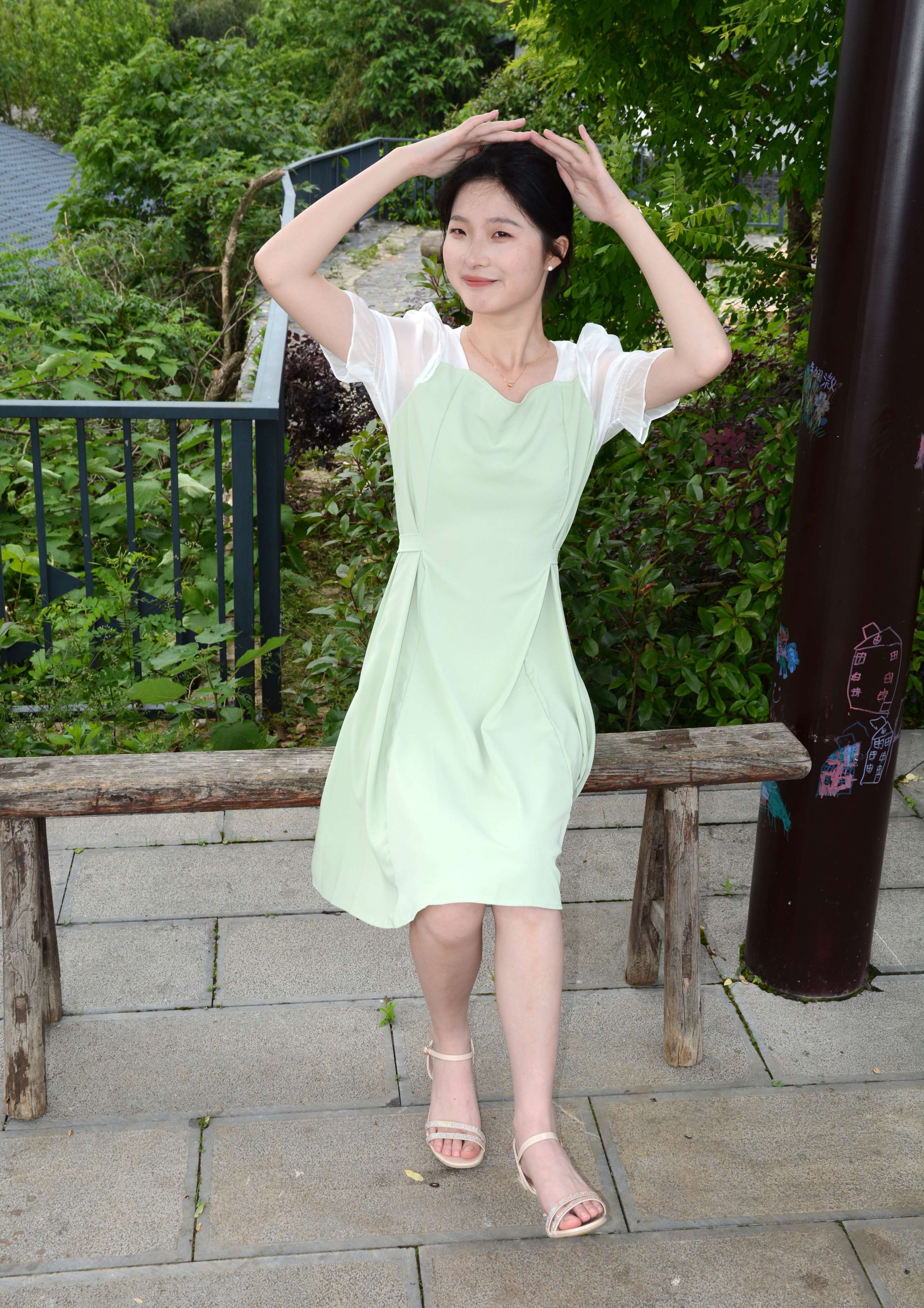 《安妮 初夏味道》作品图