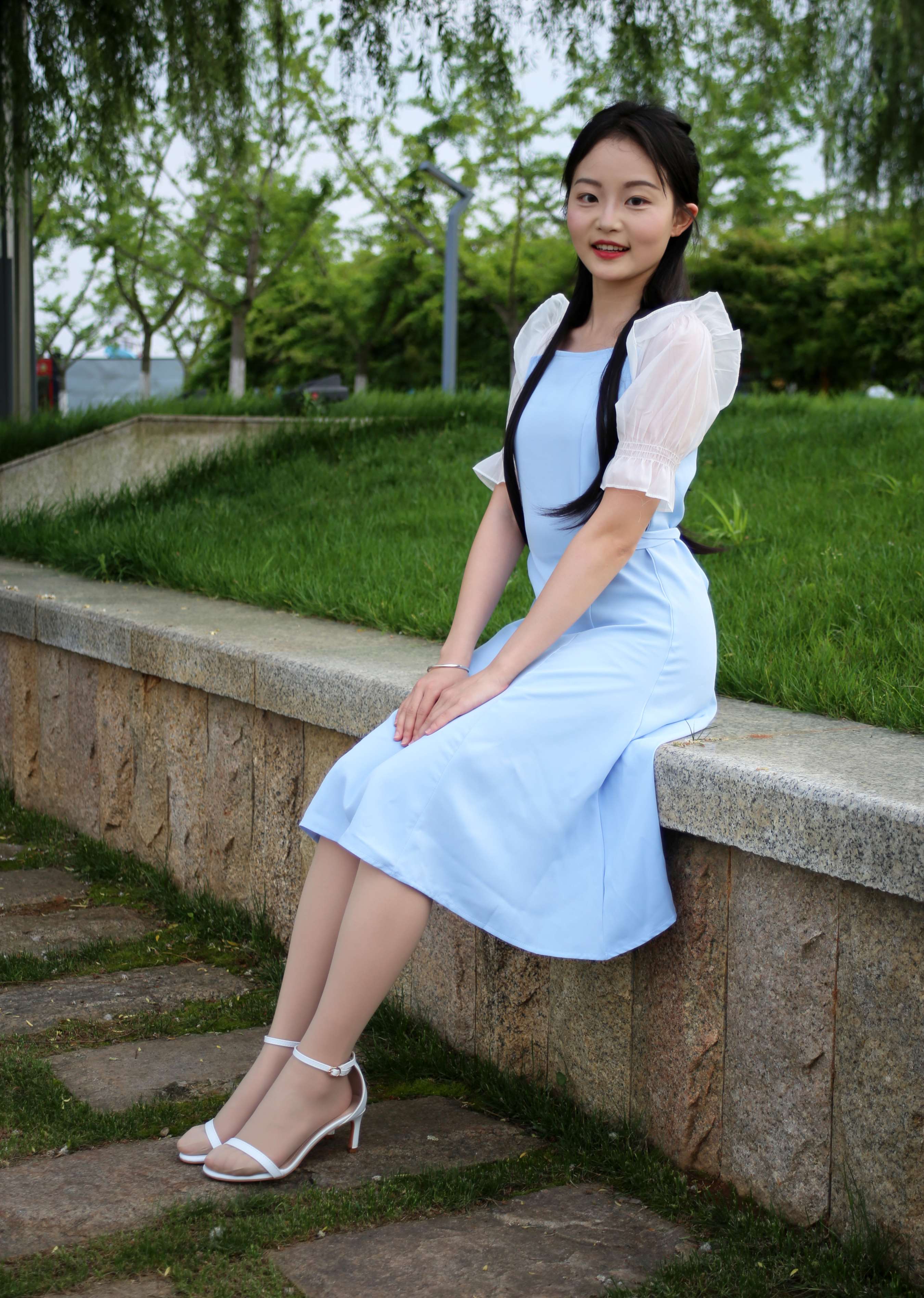 《双双绿树成荫》作品图