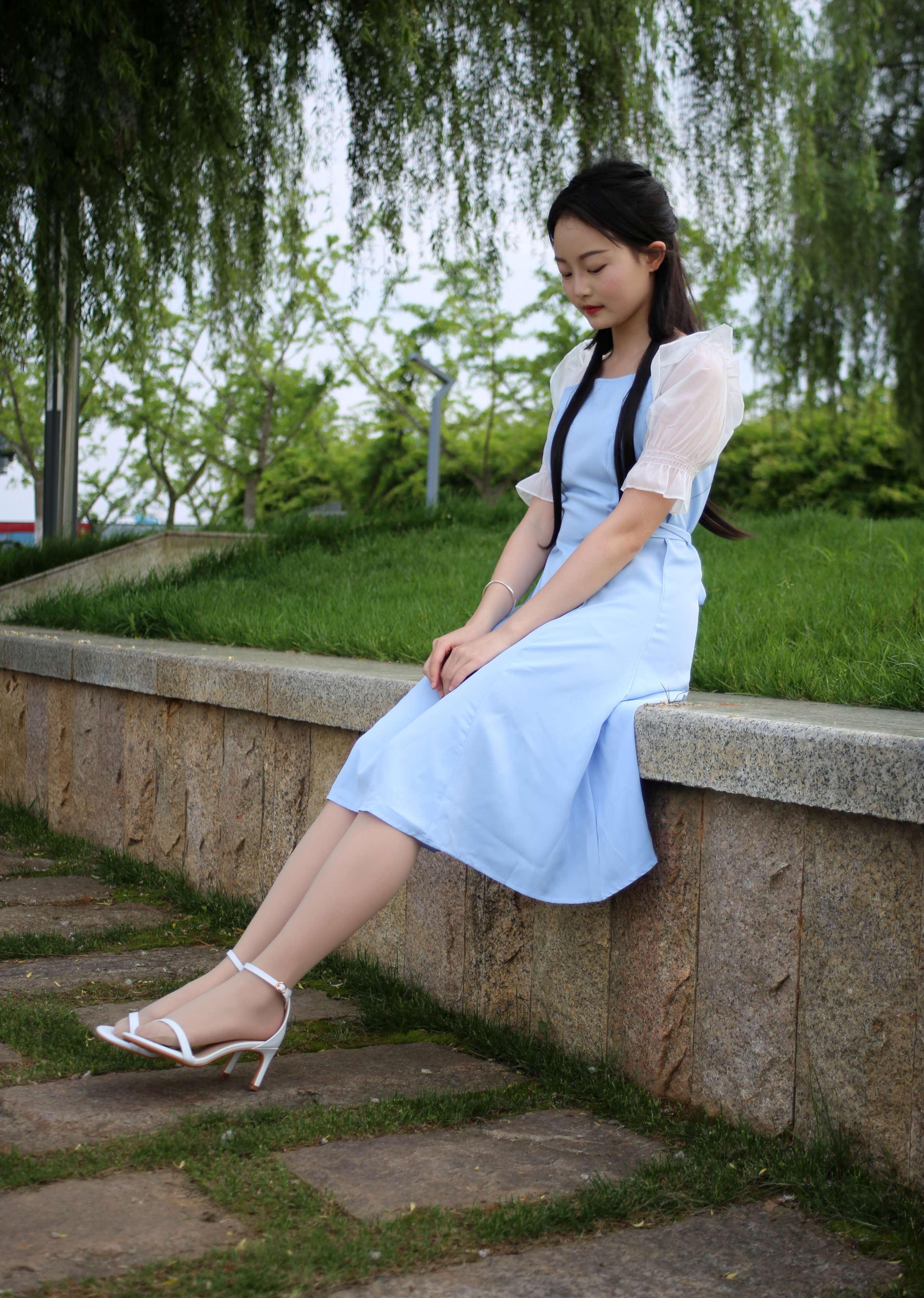 《双双绿树成荫》作品图