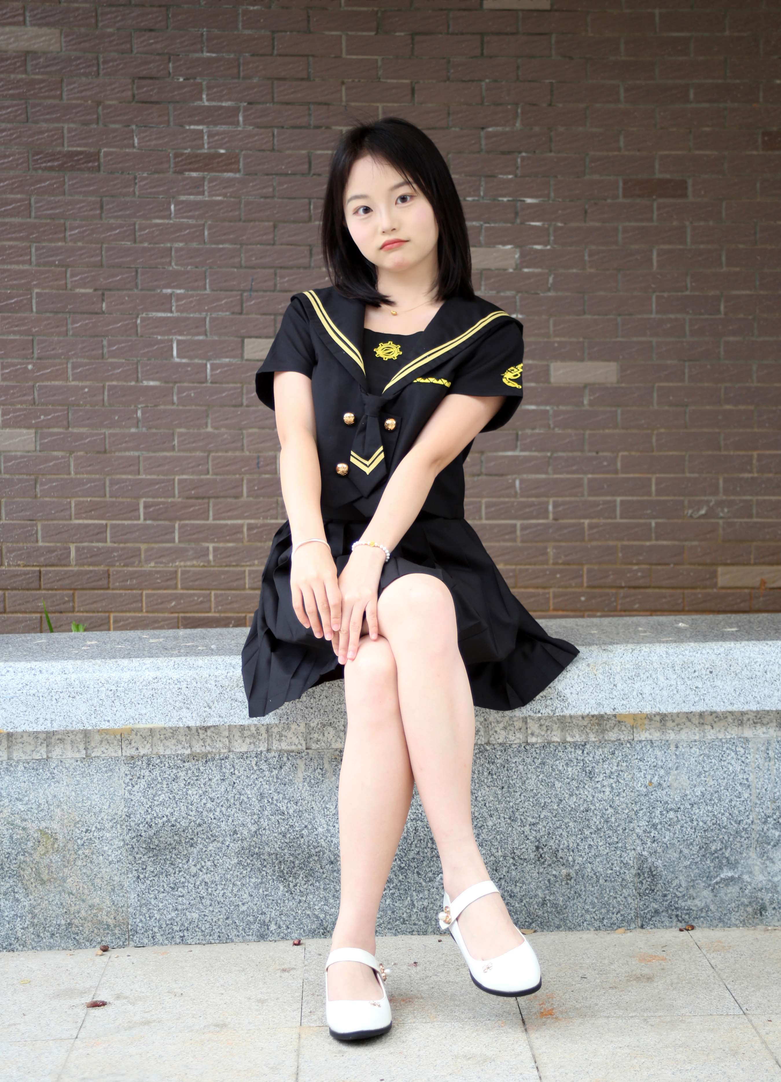 《双双 黑系水手服》作品图