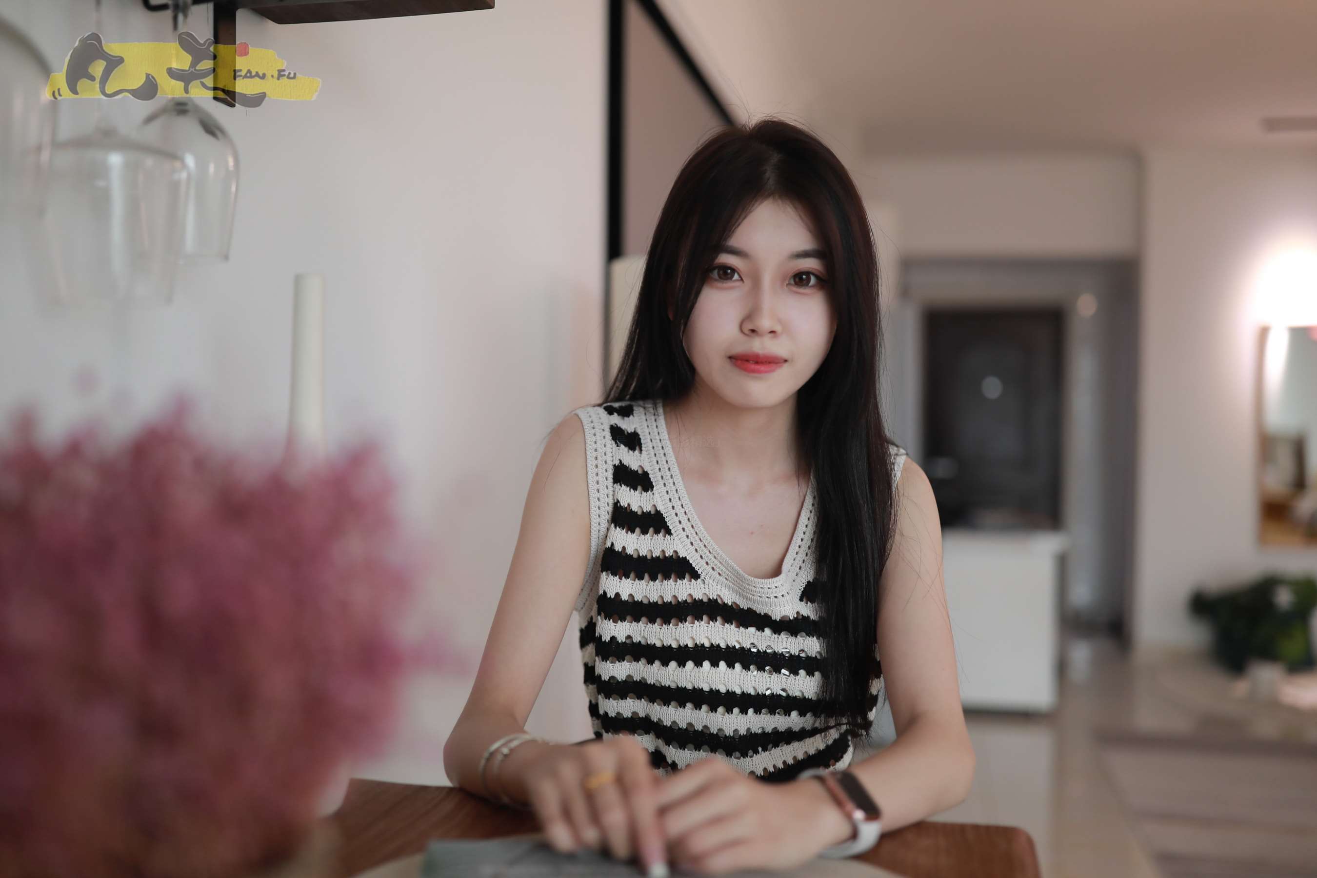 《[寄卖]凡夫摄影 芳琪 兰舟独上》作品图