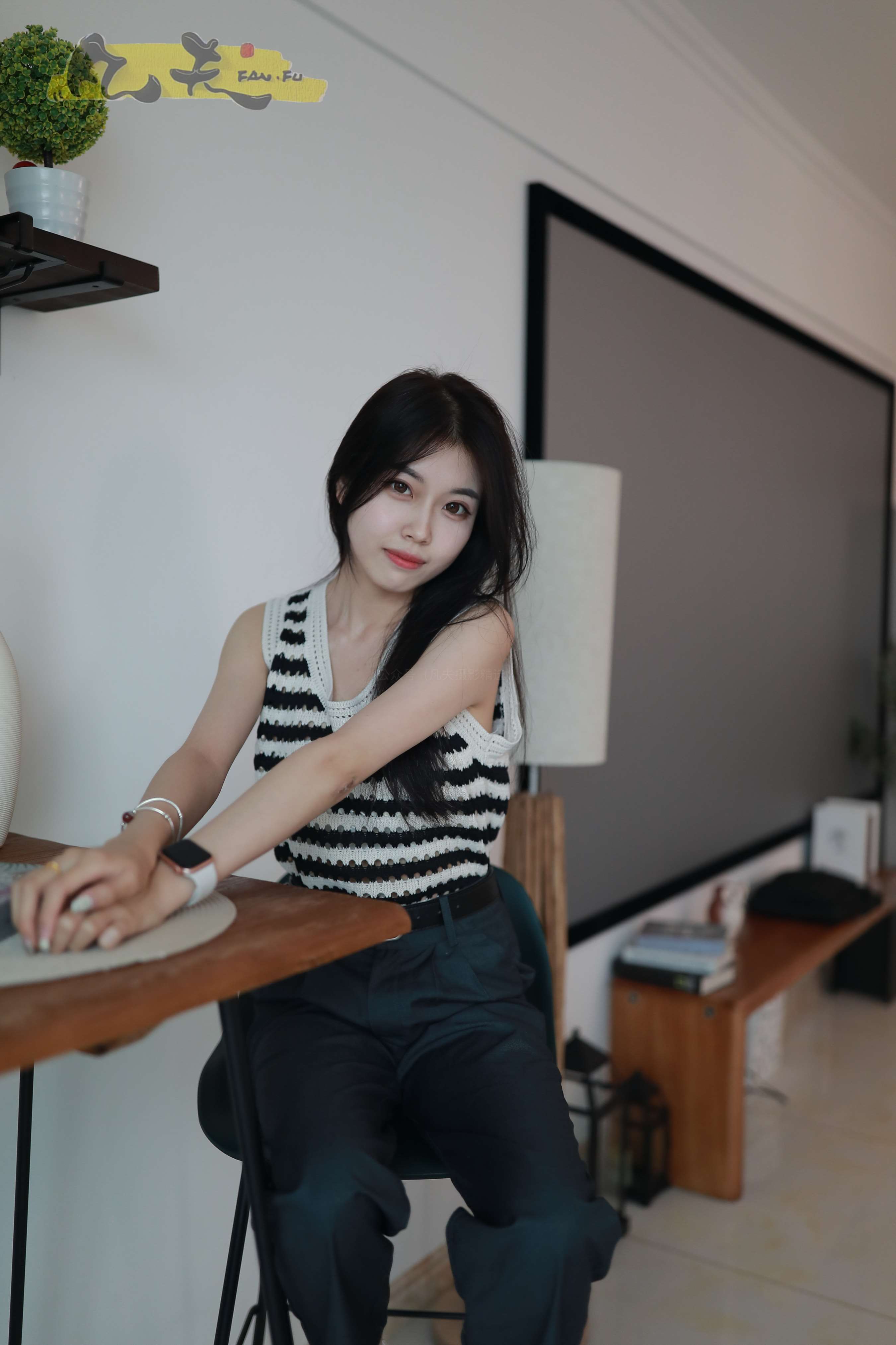 《[寄卖]凡夫摄影 芳琪 兰舟独上》作品图