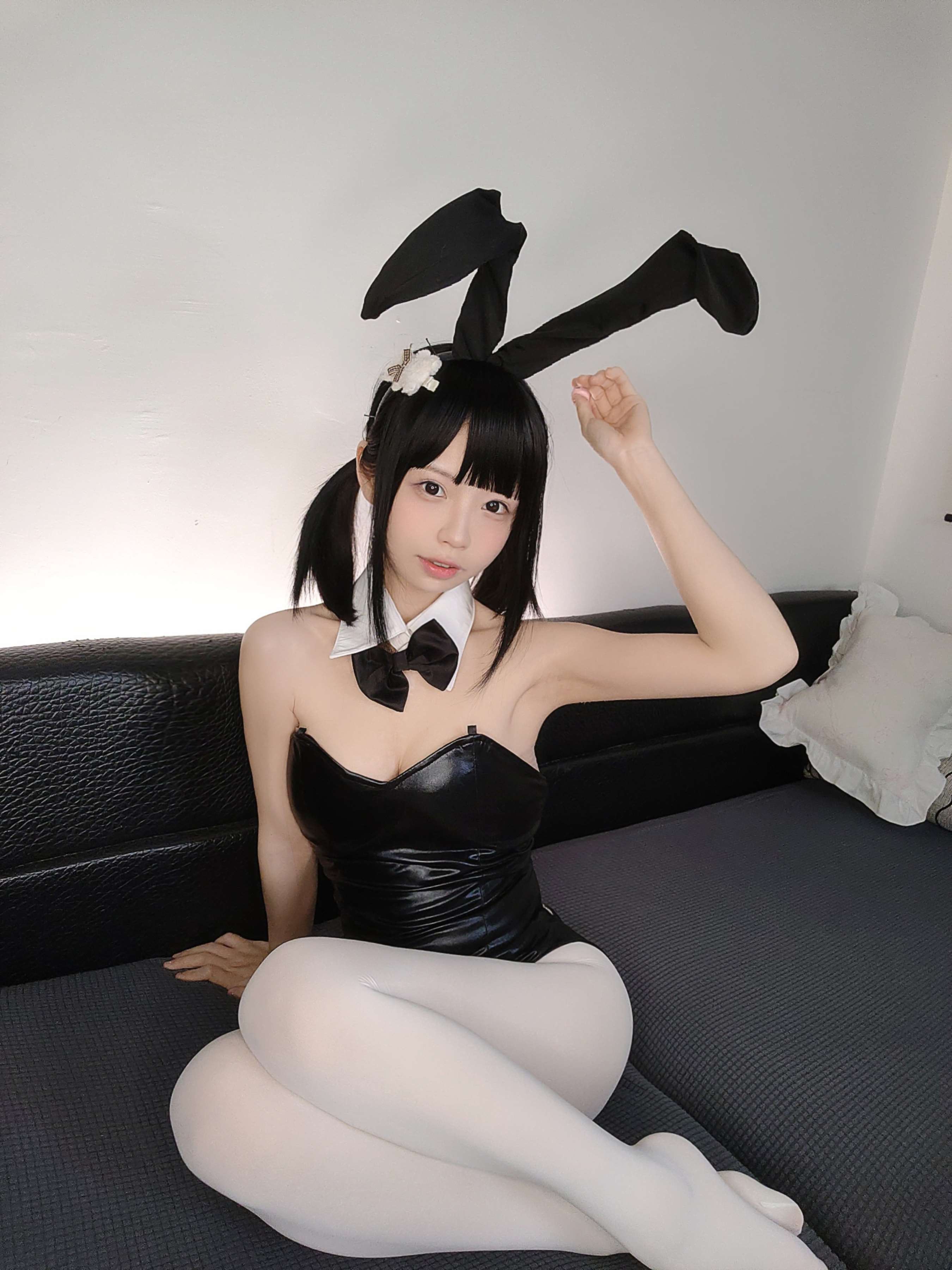 《香川澪 黑兔》作品图