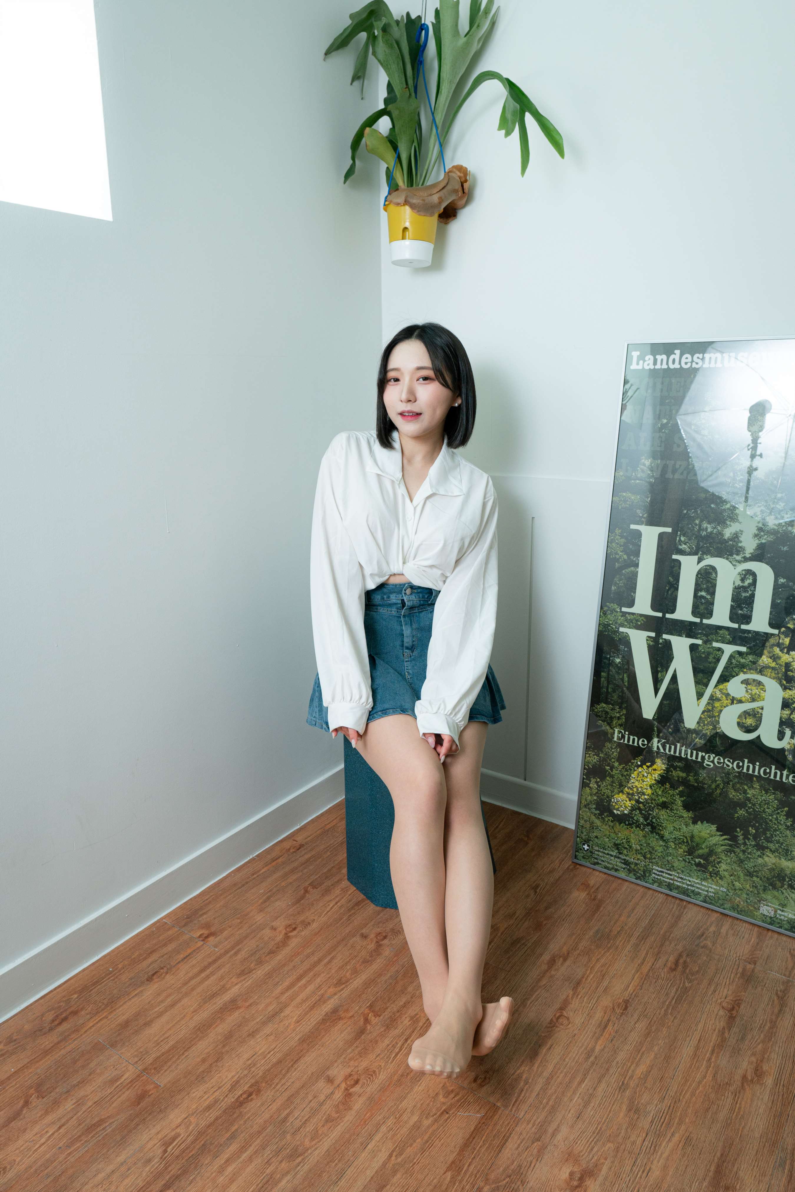 《衬衣の丝足》作品图