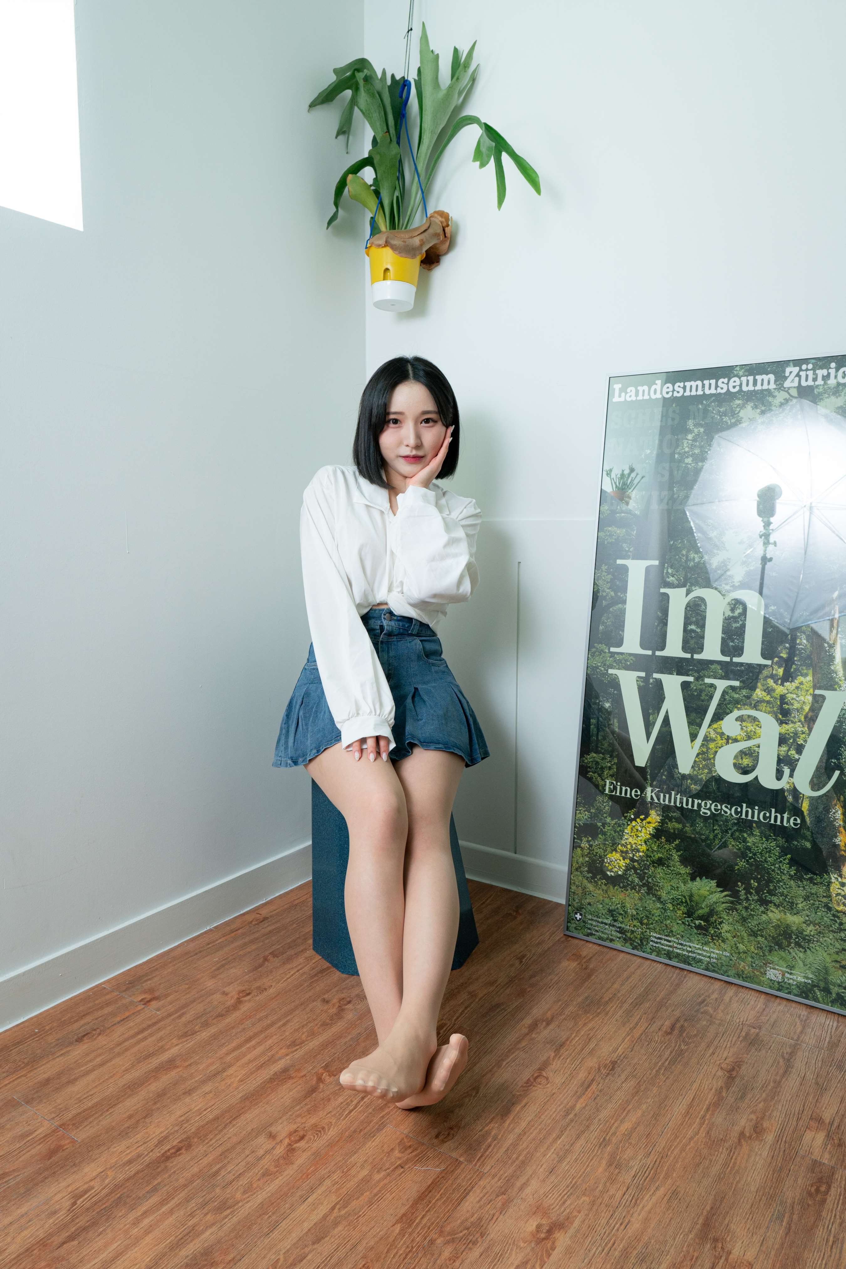 《衬衣の丝足》作品图