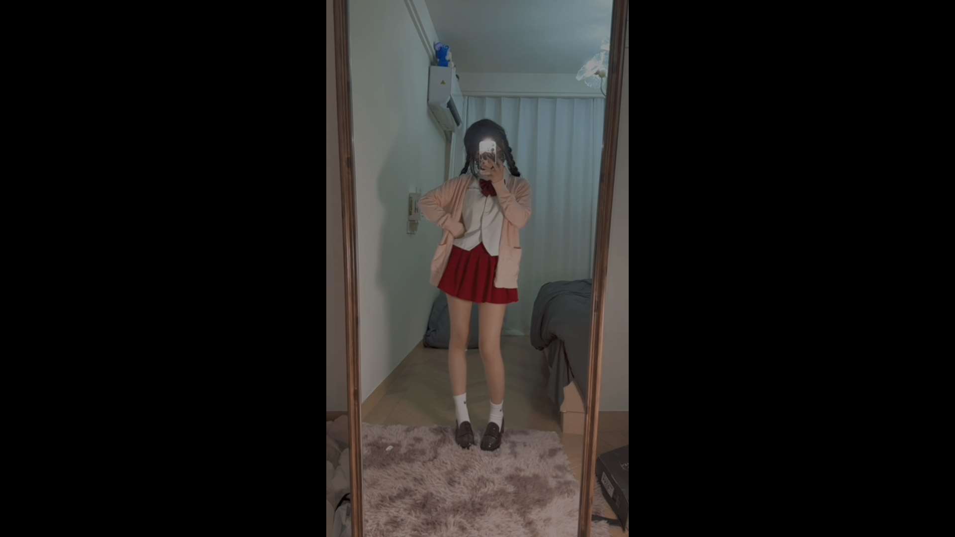 《[视频]少女自拍棉袜足》作品图