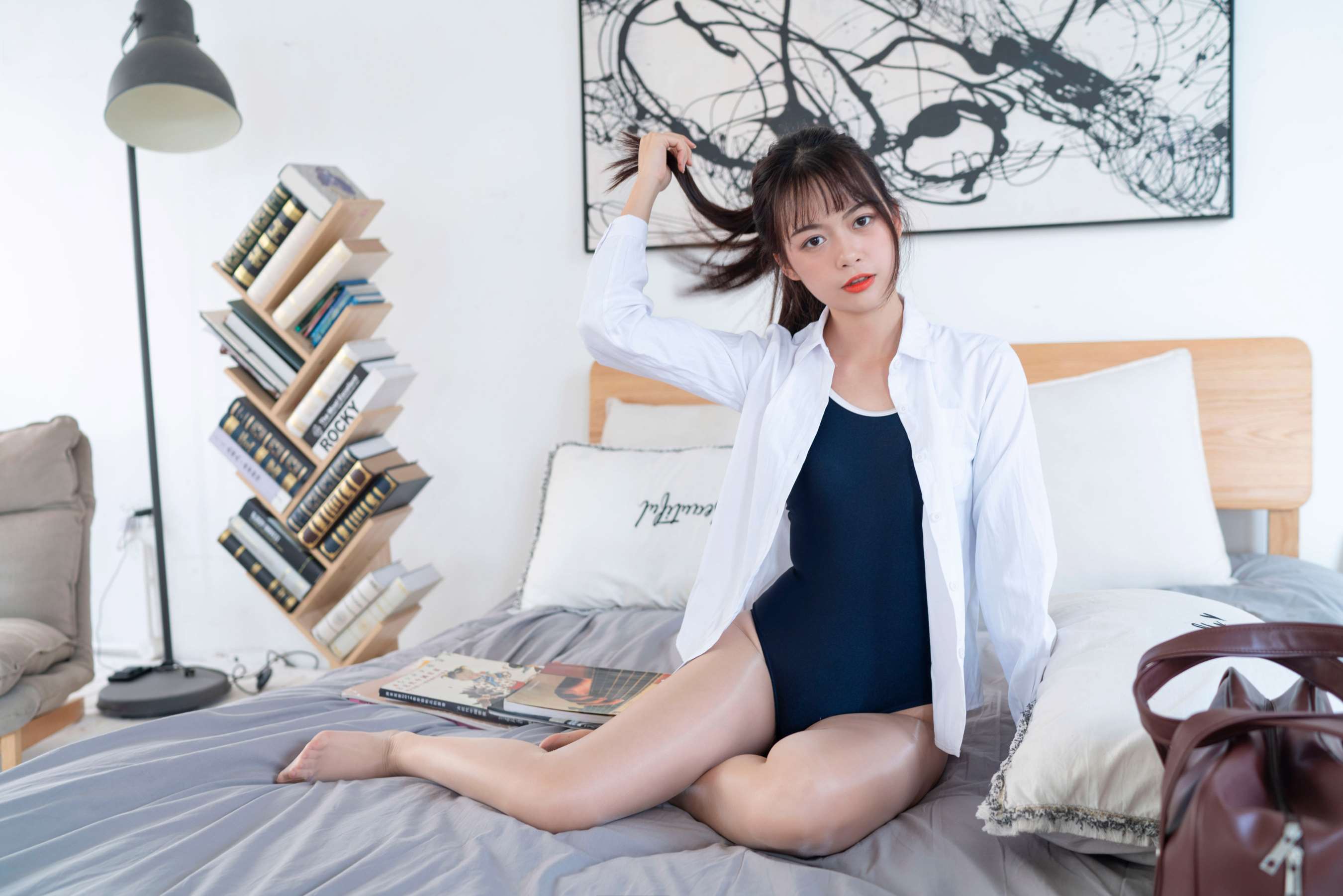 《Signs Of Summer》作品图