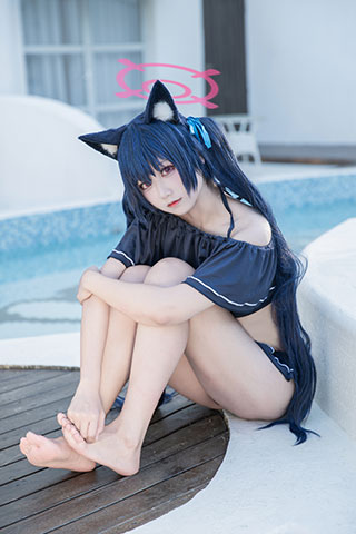 黑见芹香 泳装
