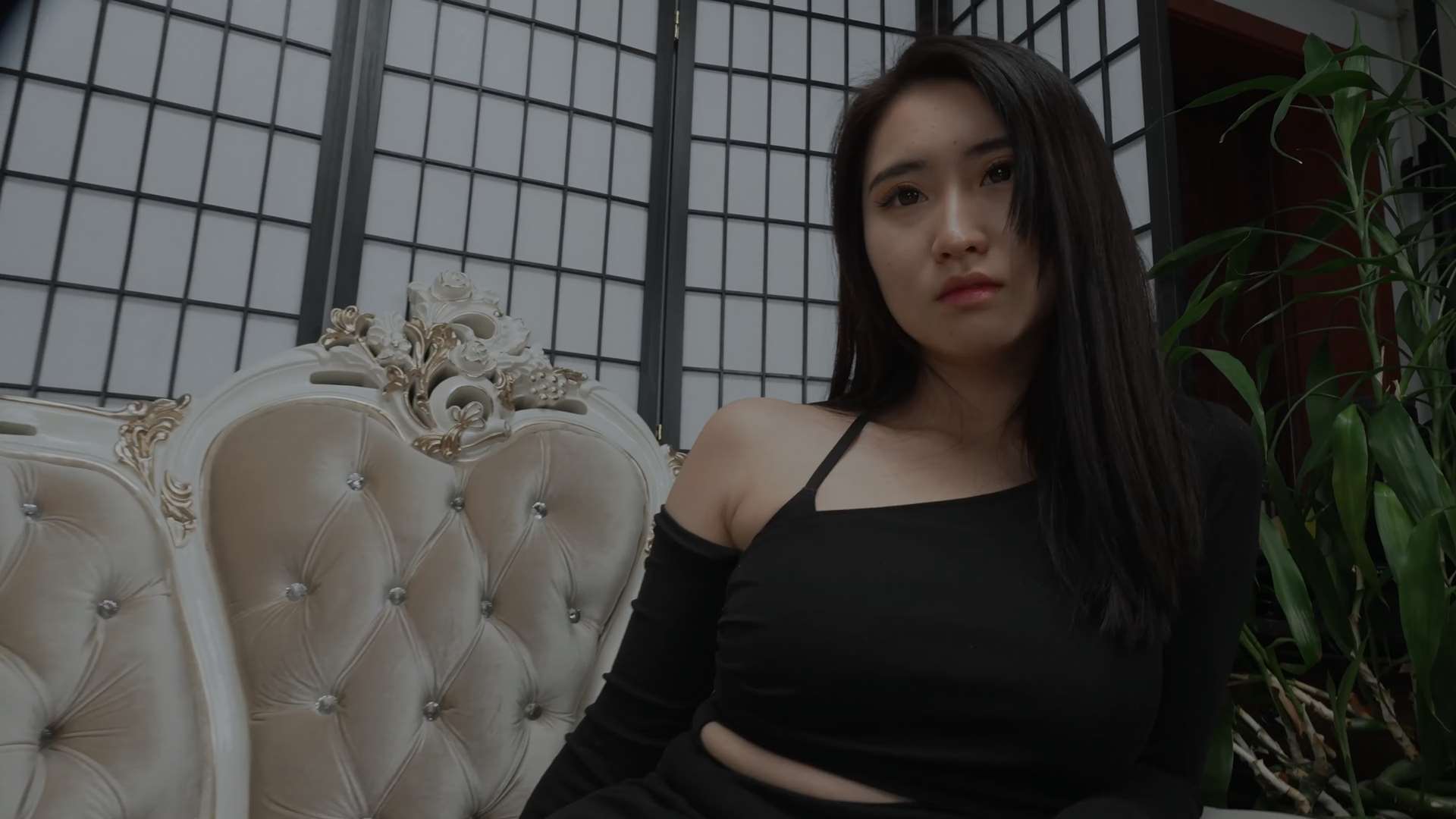 《[寄卖视频]A&F-少女脱棉袜展嫩足》作品图