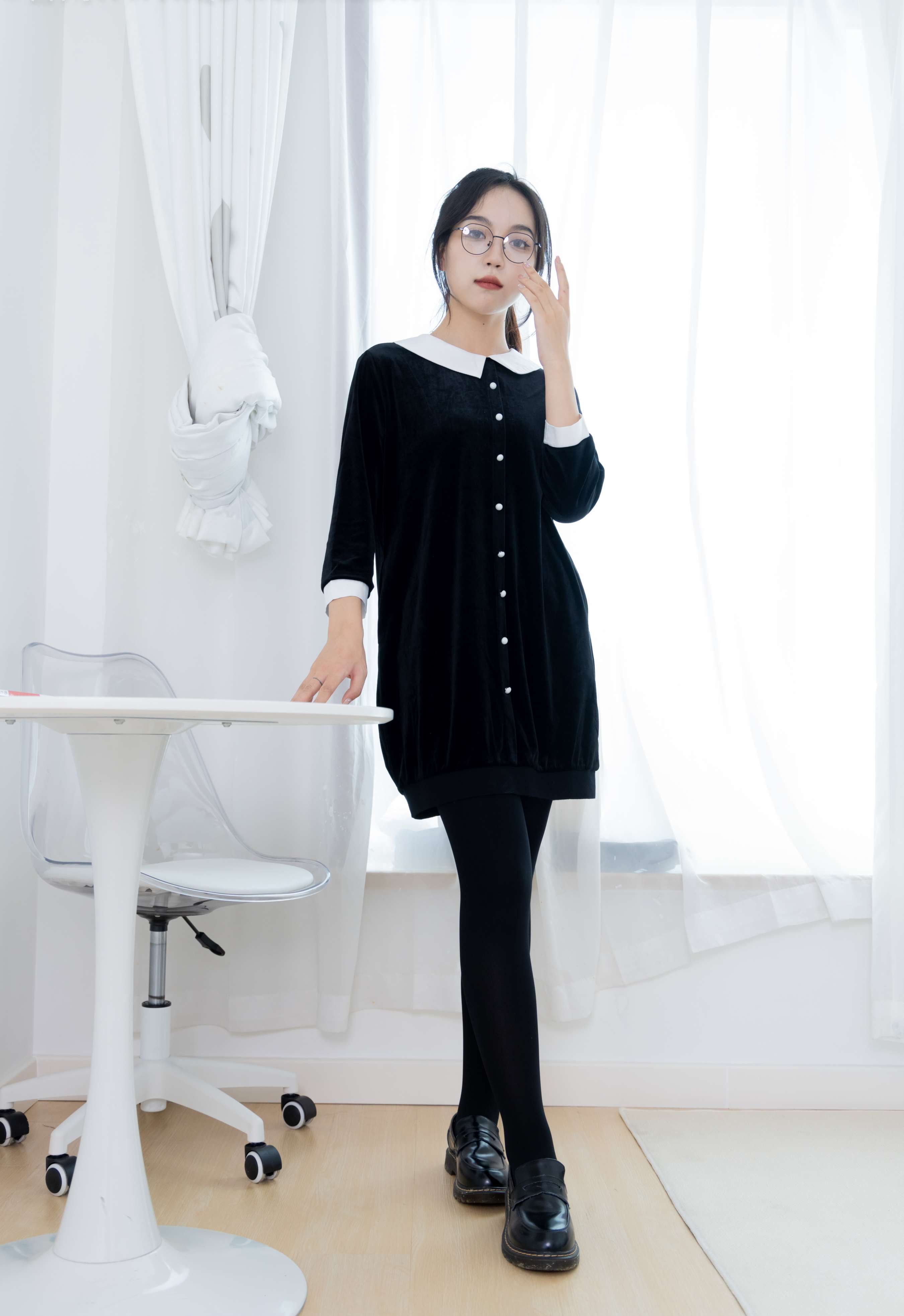 《纱纱-黑色记忆》作品图