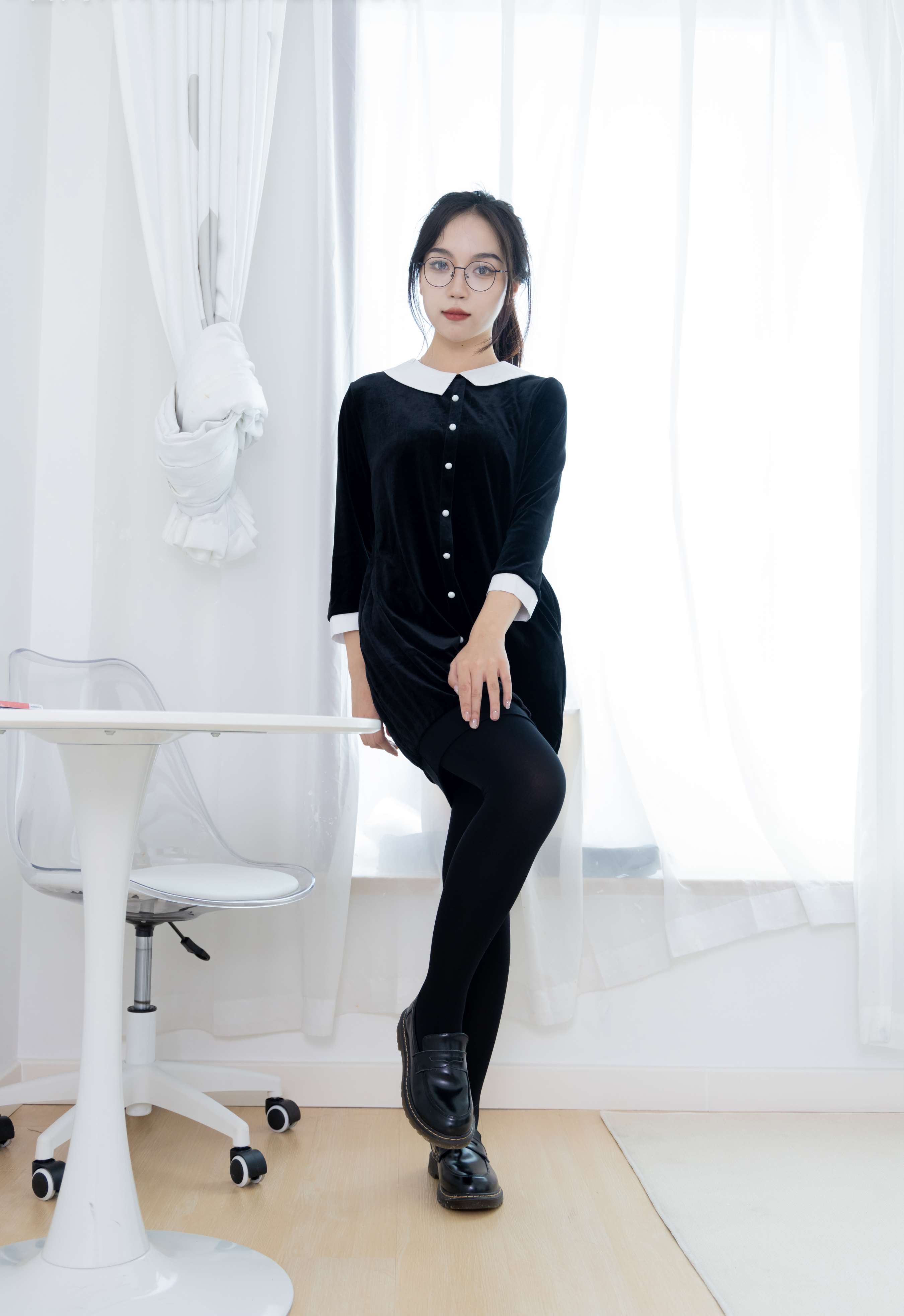 《纱纱-黑色记忆》作品图