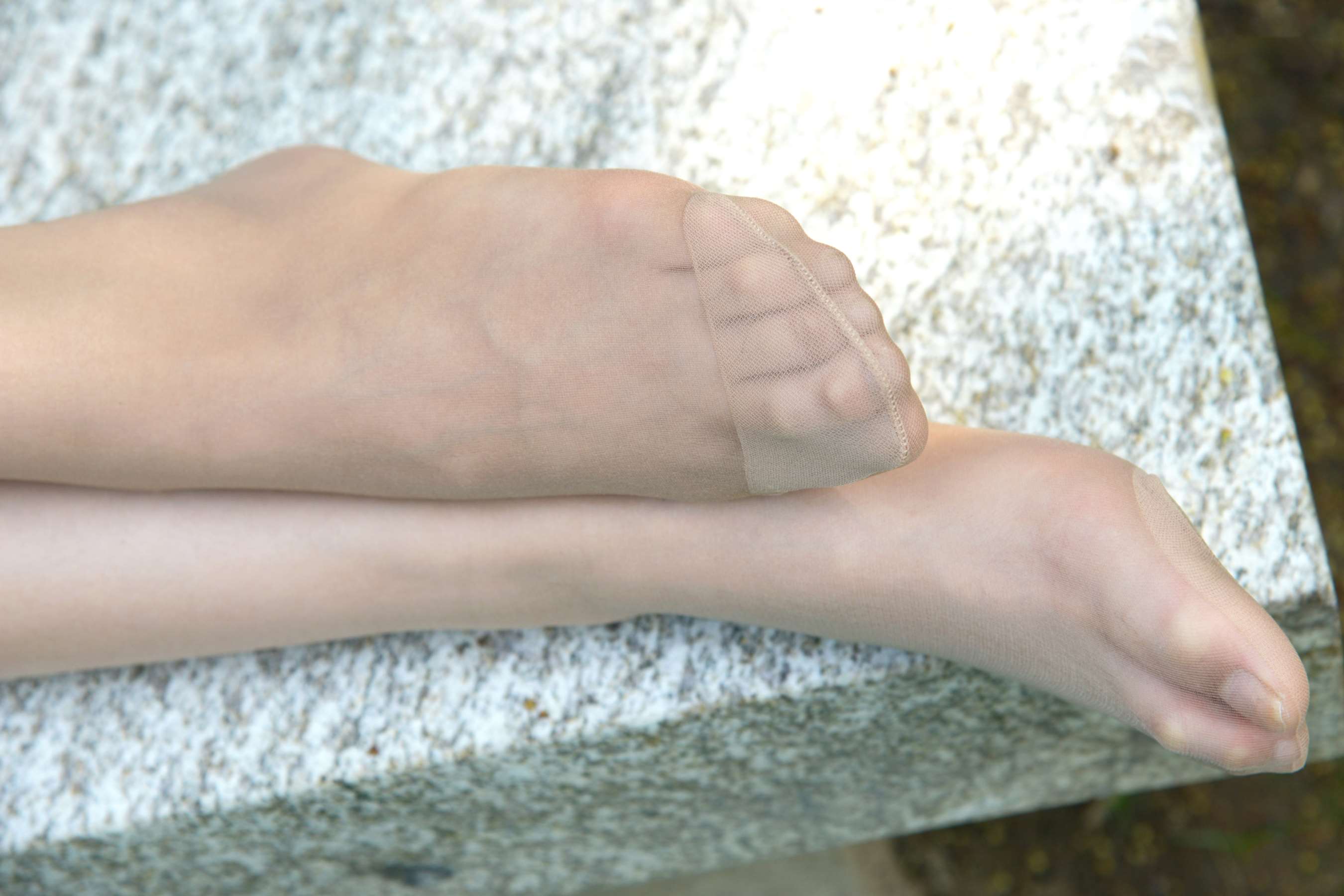 《小姐姐纱裙肉丝》作品图