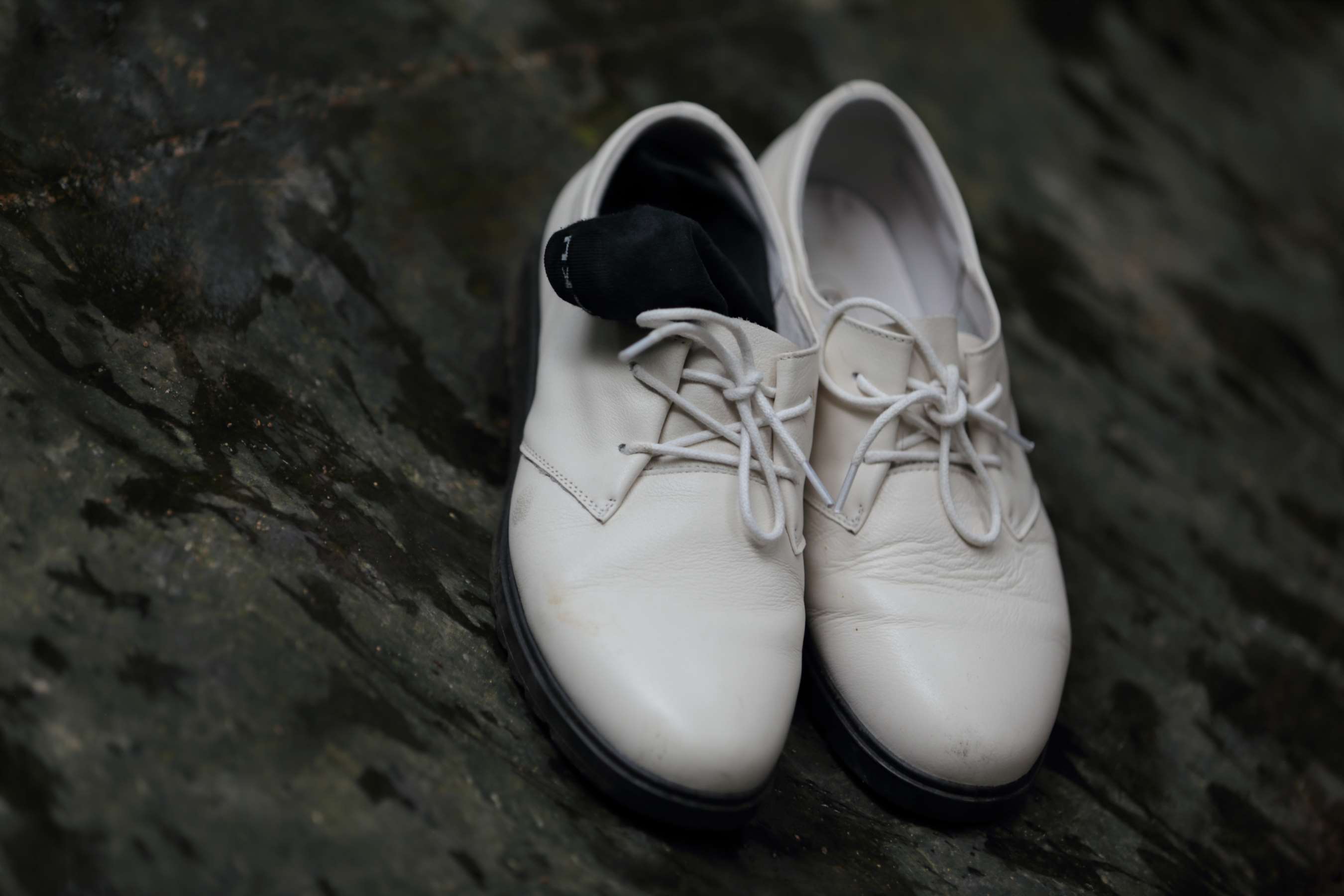 《好年轻清纯漂亮的两位女生啊》作品图