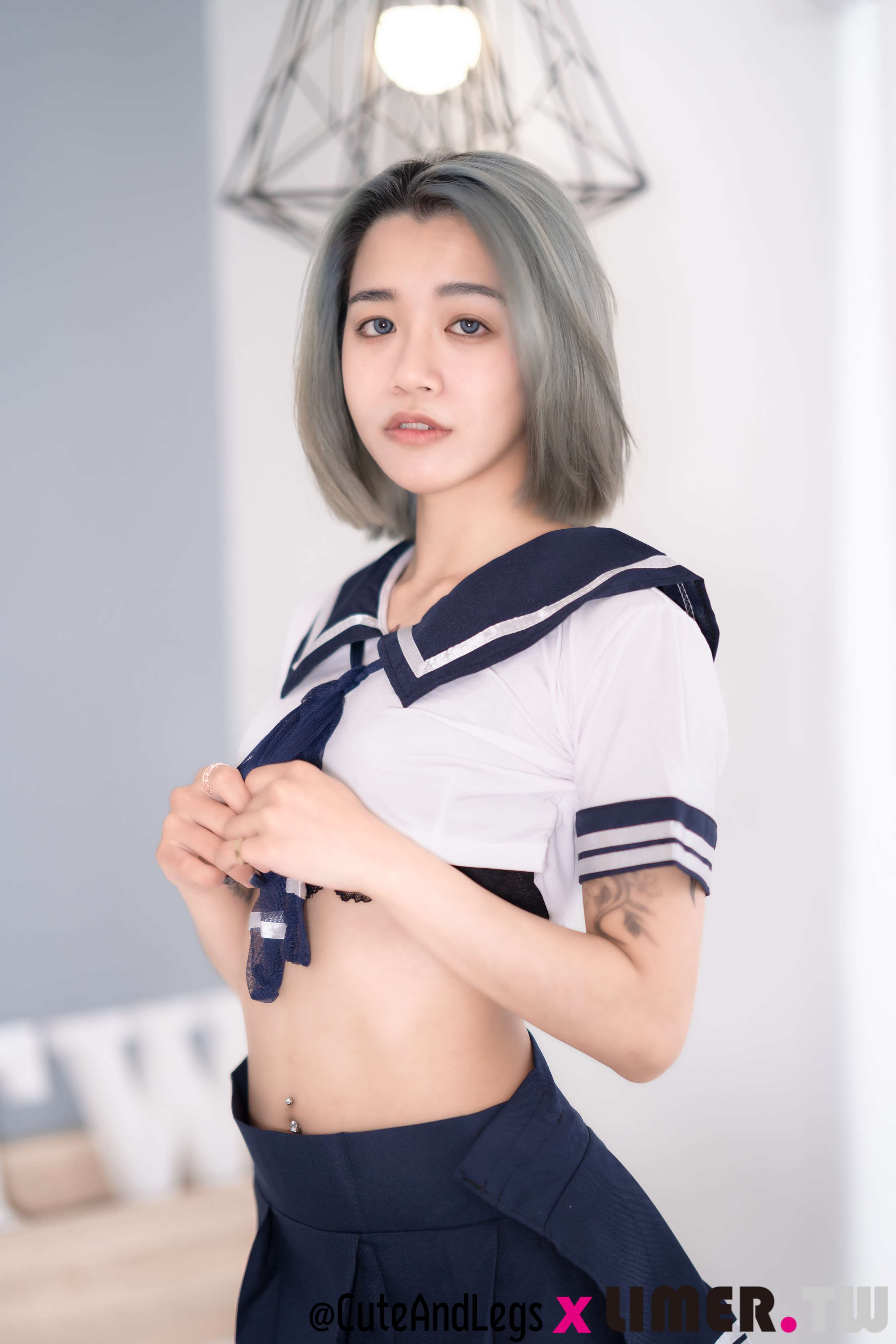 《[寄卖]Hana-首本足控寫真》作品图