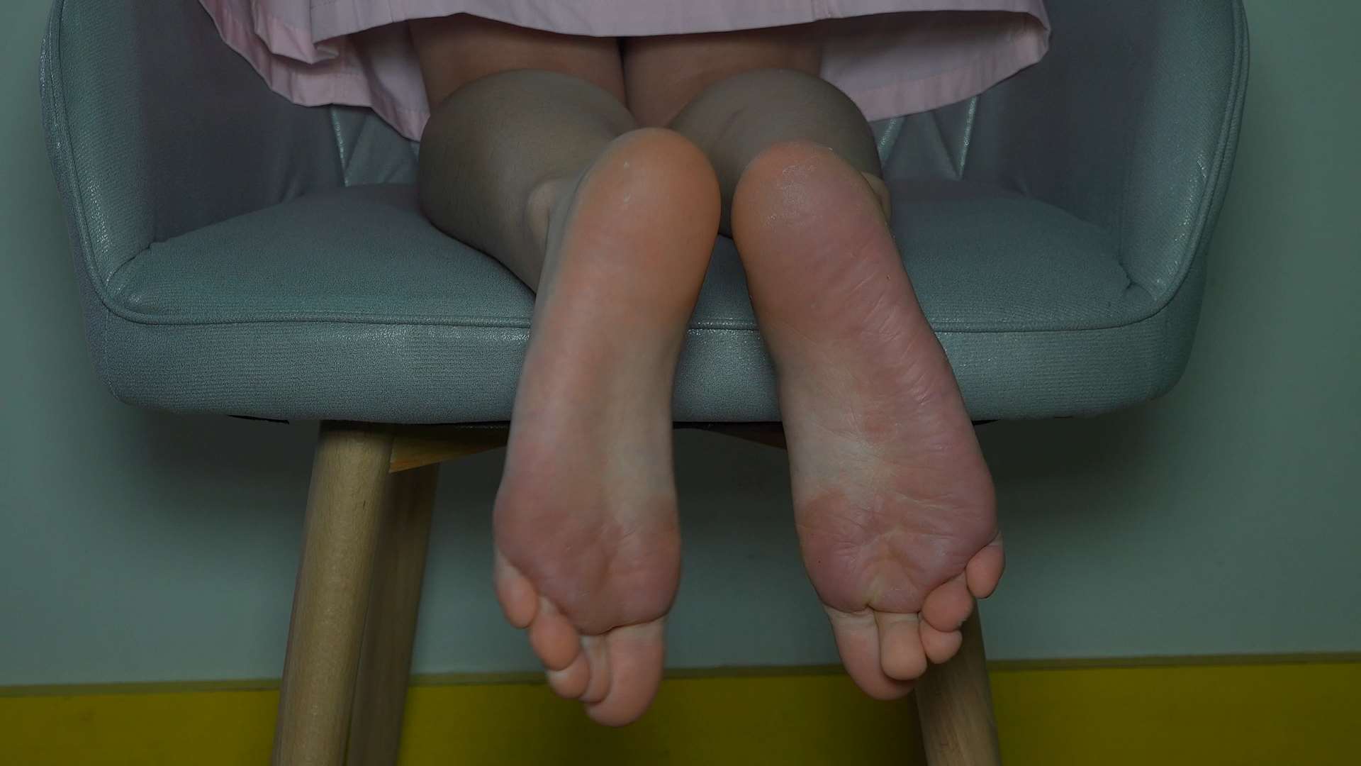 《[视频]燕玲美女护士的足底秀》作品图