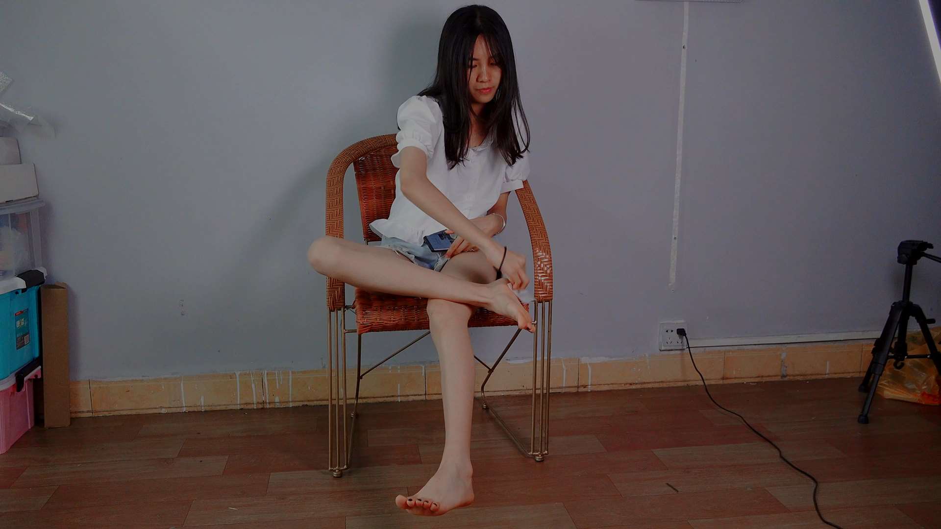 《[视频]阿敏多角度秀美脚》作品图