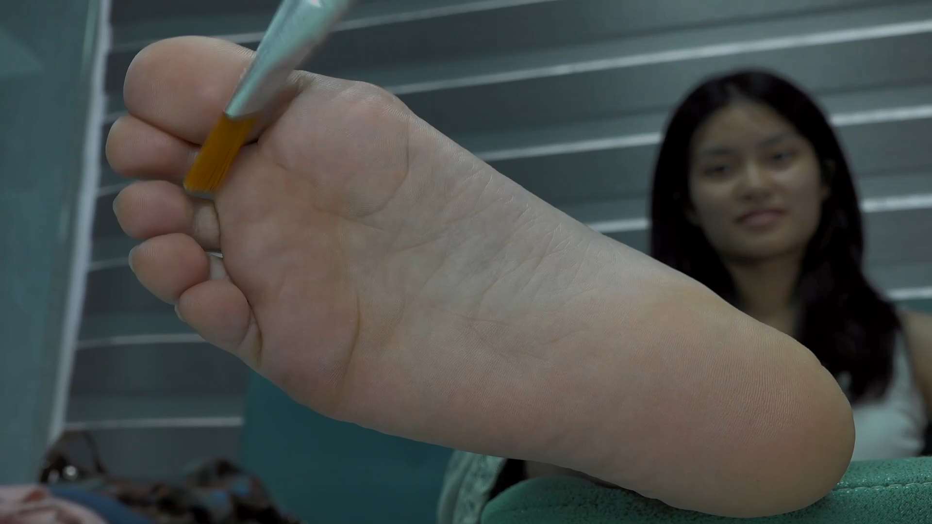 《[视频]挠莹莹的美脚》作品图