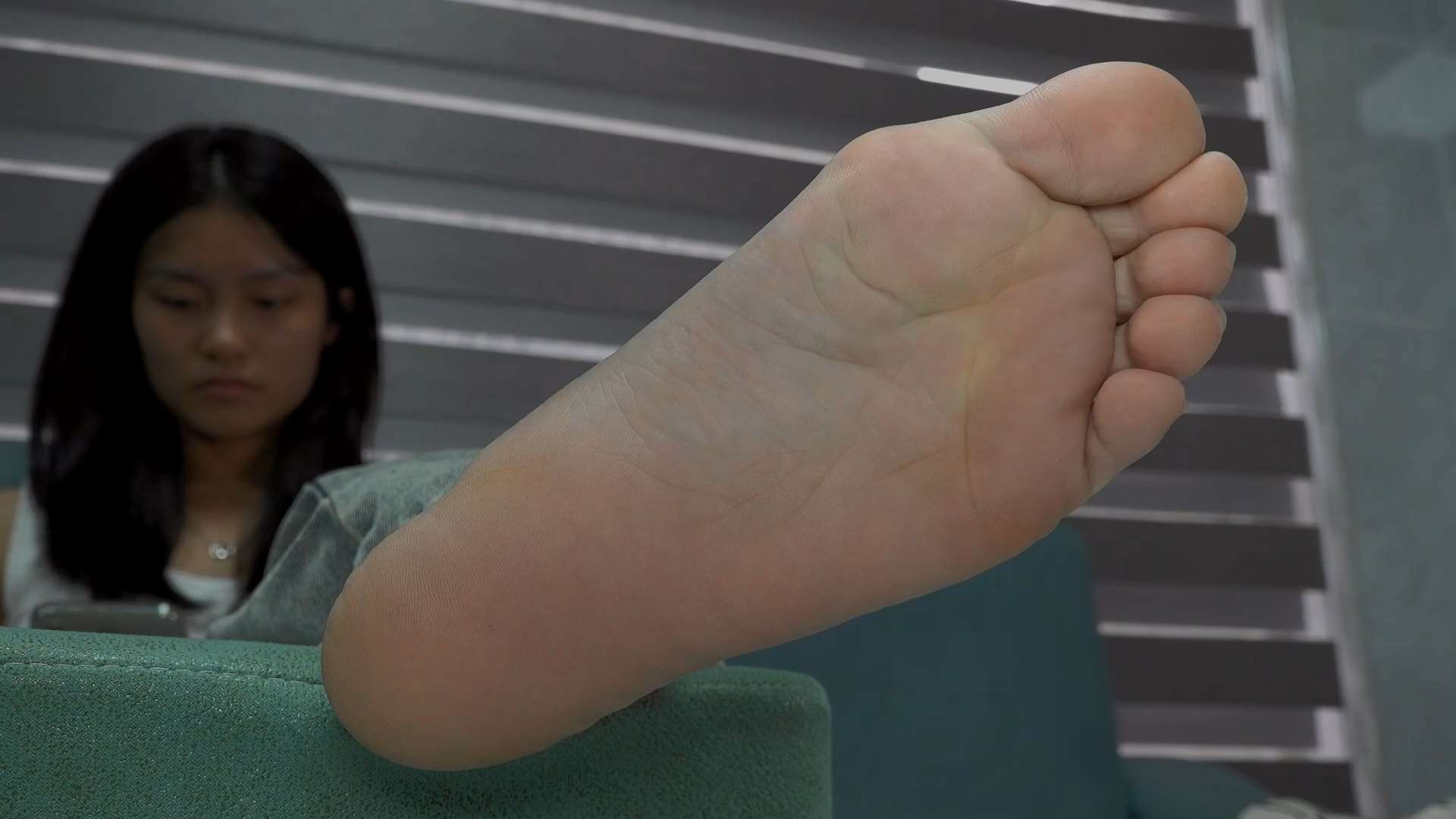 《[视频]挠莹莹的美脚》作品图