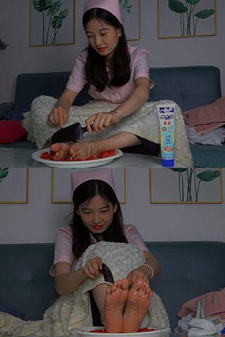 [视频]美女护士燕玲弄个美脚沙拉