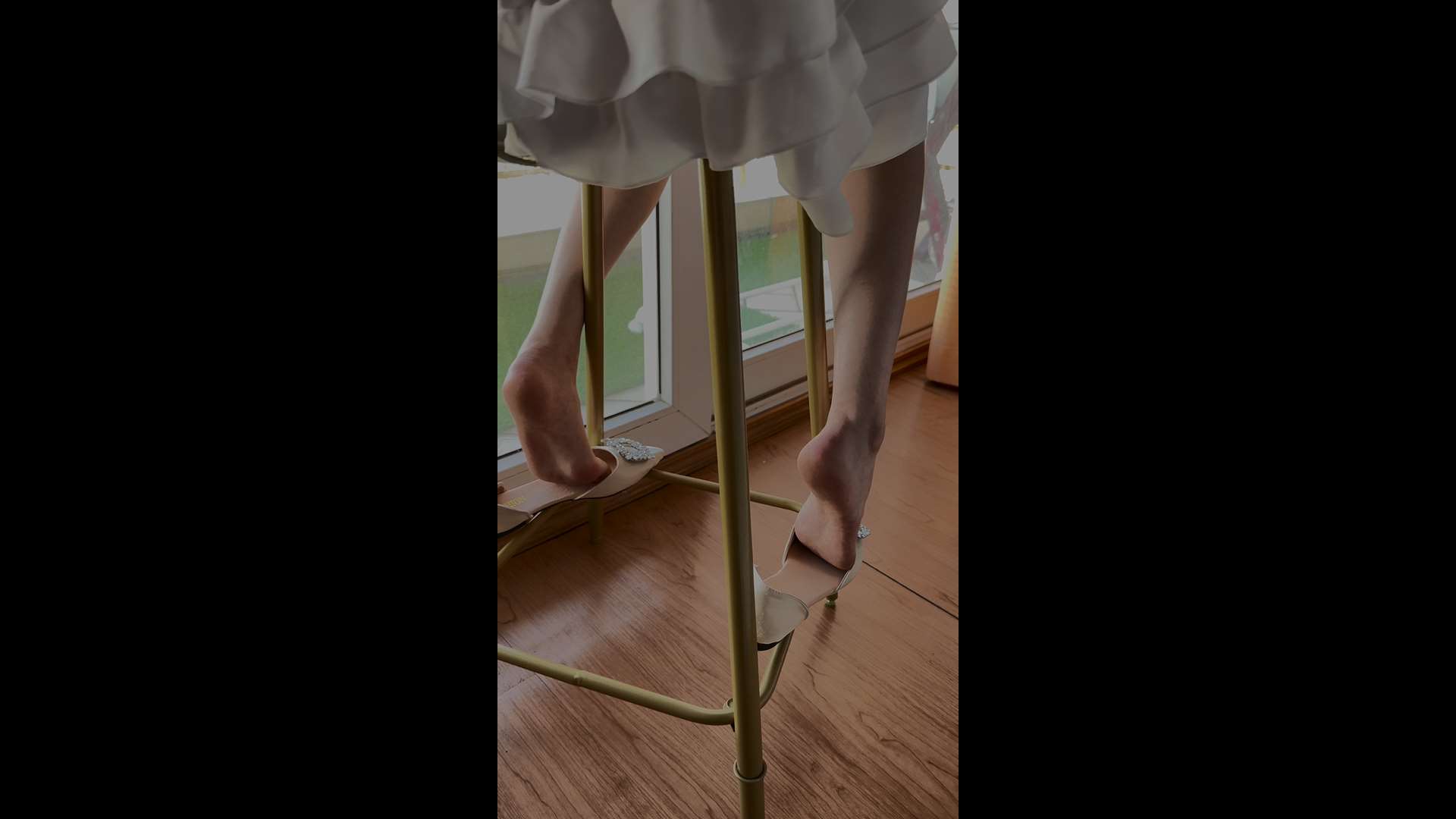 《[寄卖视频]抖音网红足模-私人订制1-12合集》作品图