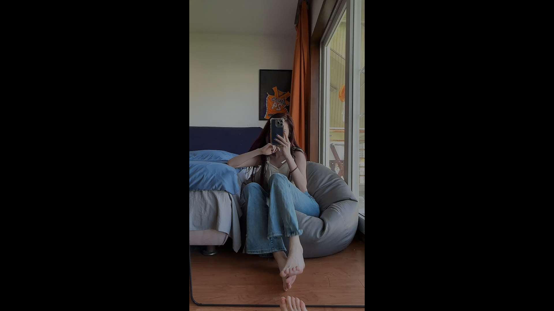 《[寄卖视频]抖音网红足模-私人订制26-45合集》作品图